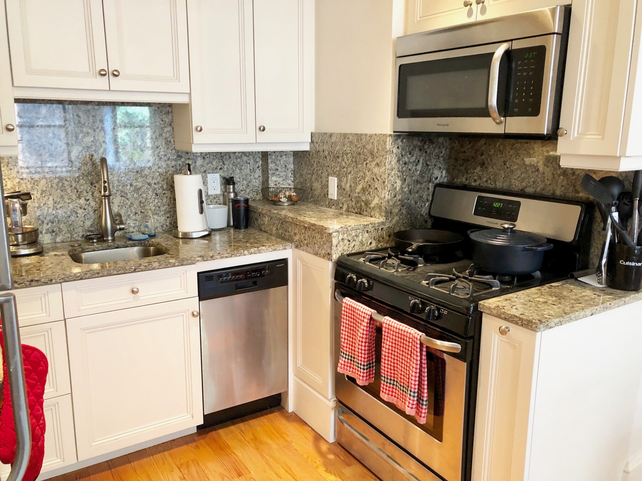 247 Newbury St, Back Bay