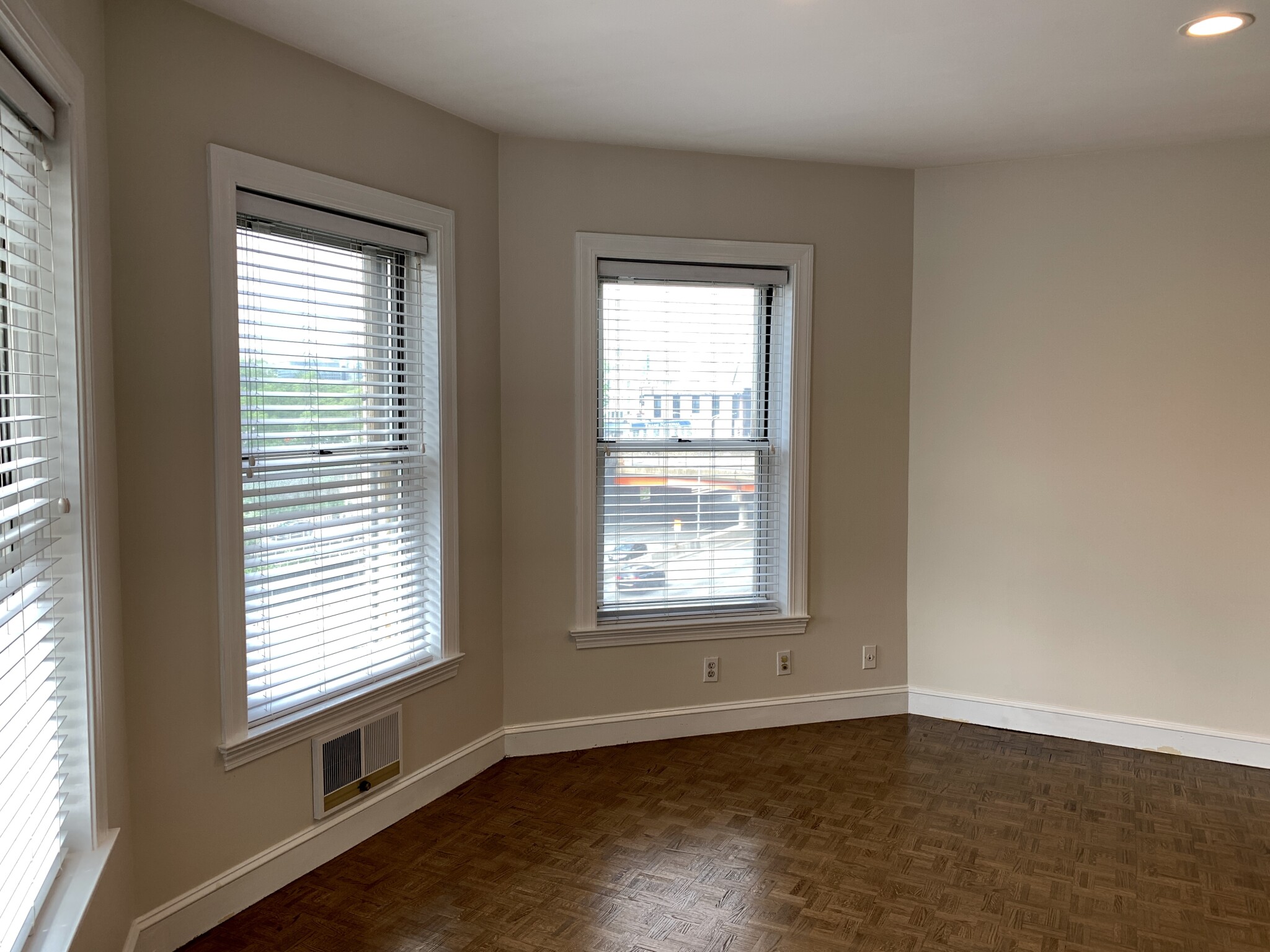 416 Commonwealth Ave, Back Bay