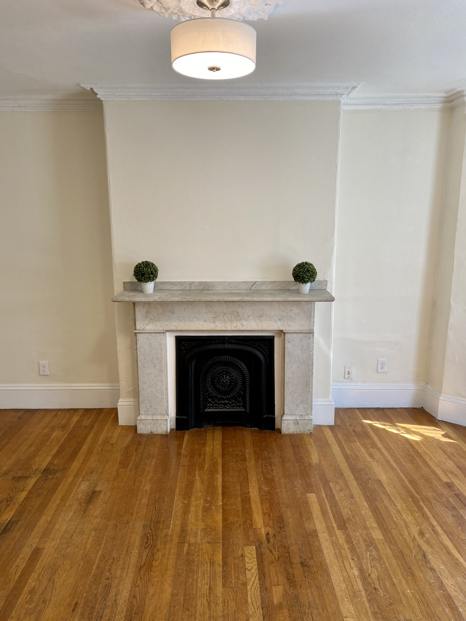 145 Arlington St, Back Bay