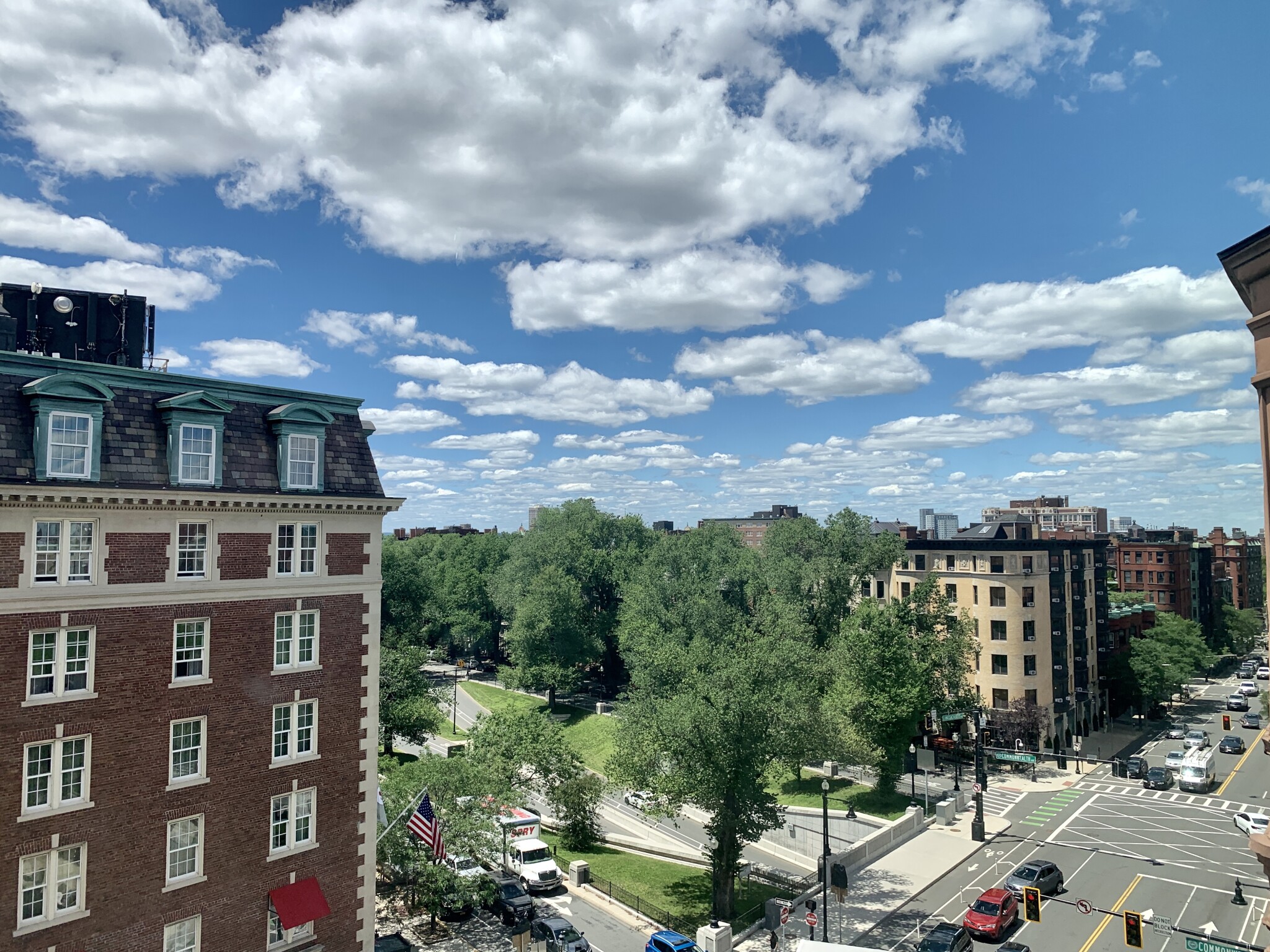 1 bed, 1 bath apartment for rent at 362 Commonwealth Ave Unit 6I, Back Bay — photo 1 of 8