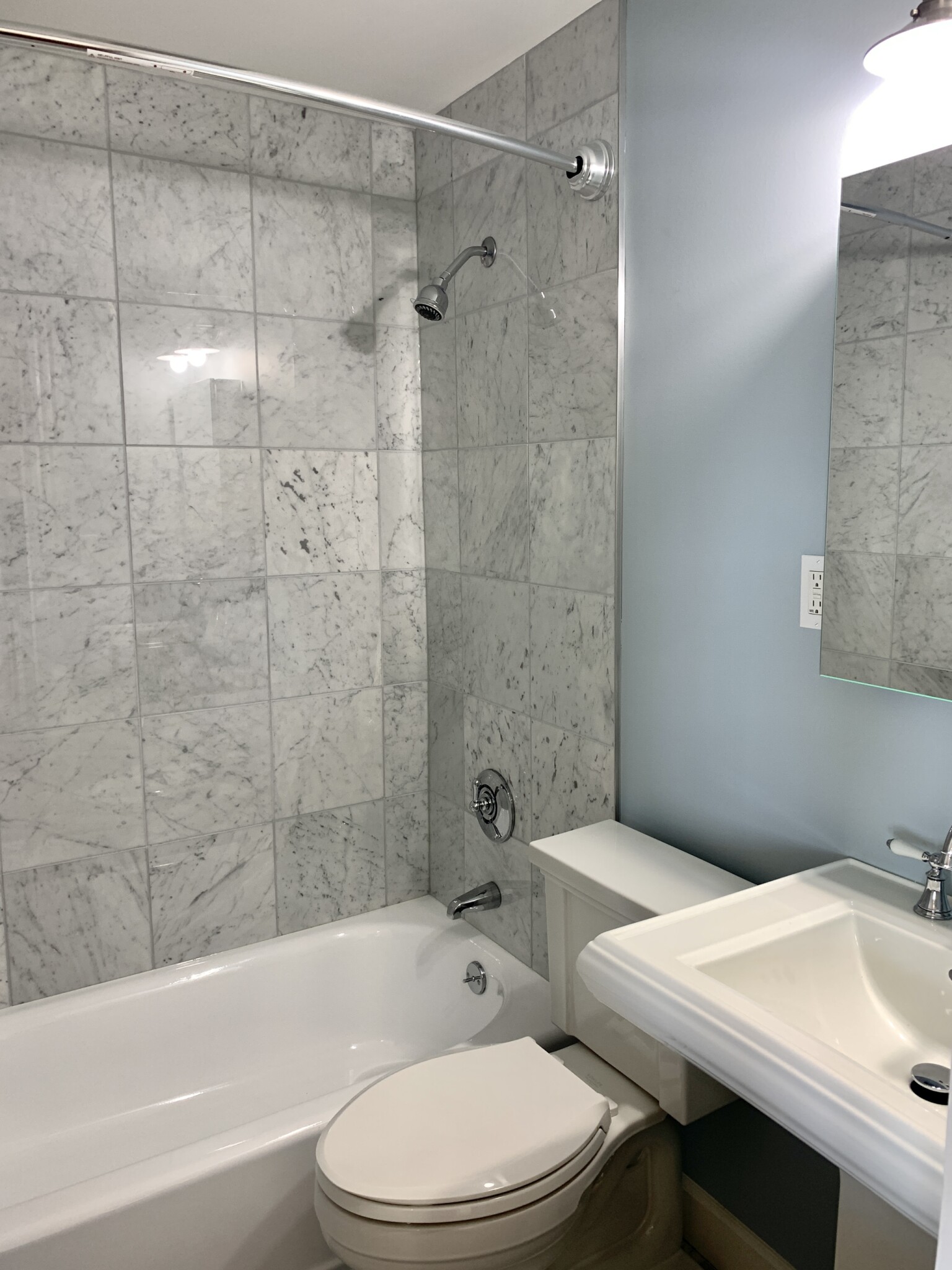 1 bed, 1 bath apartment for rent at 362 Commonwealth Ave Unit 6I, Back Bay — photo 7 of 8