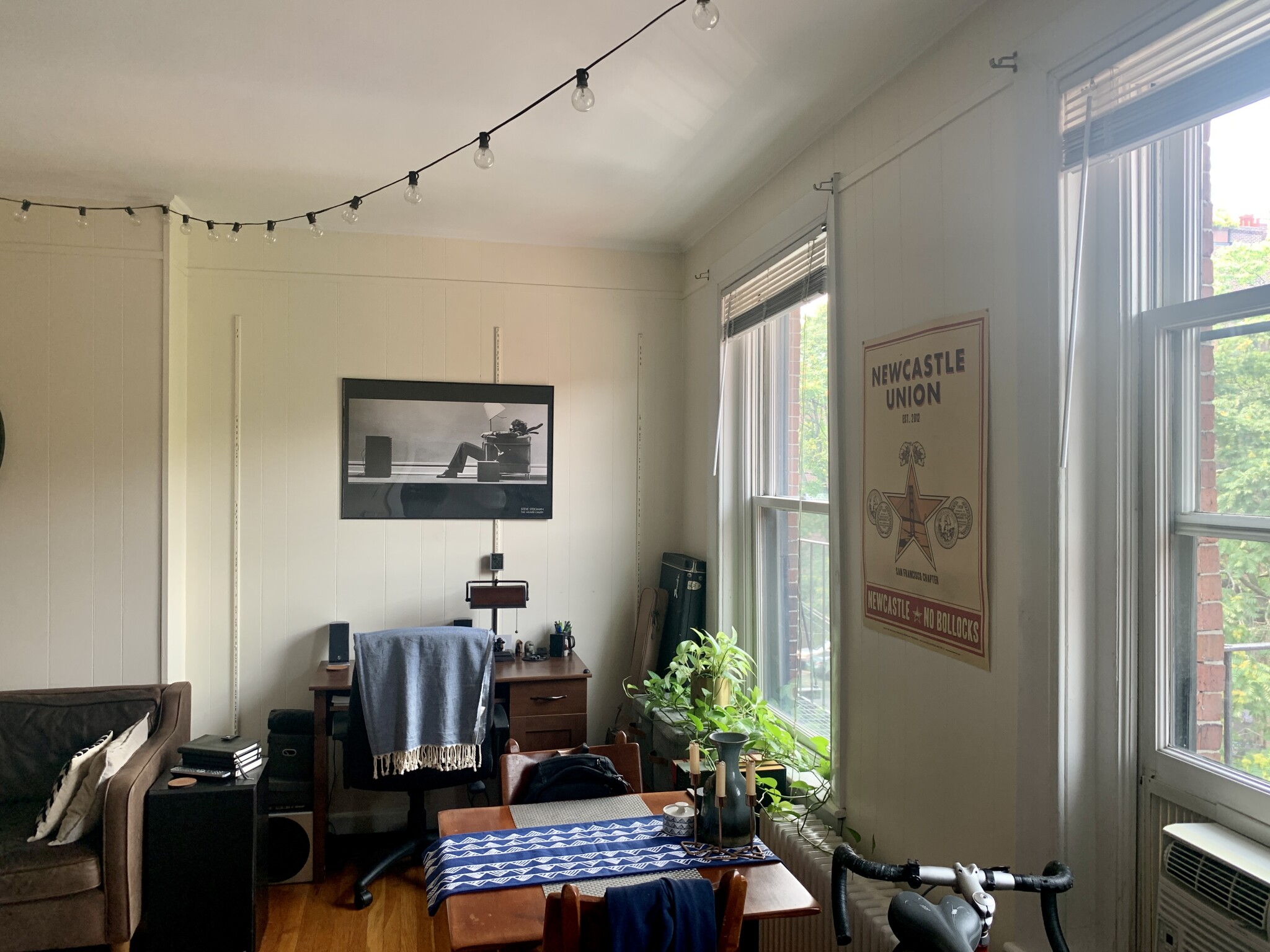 213 Newbury St, Back Bay