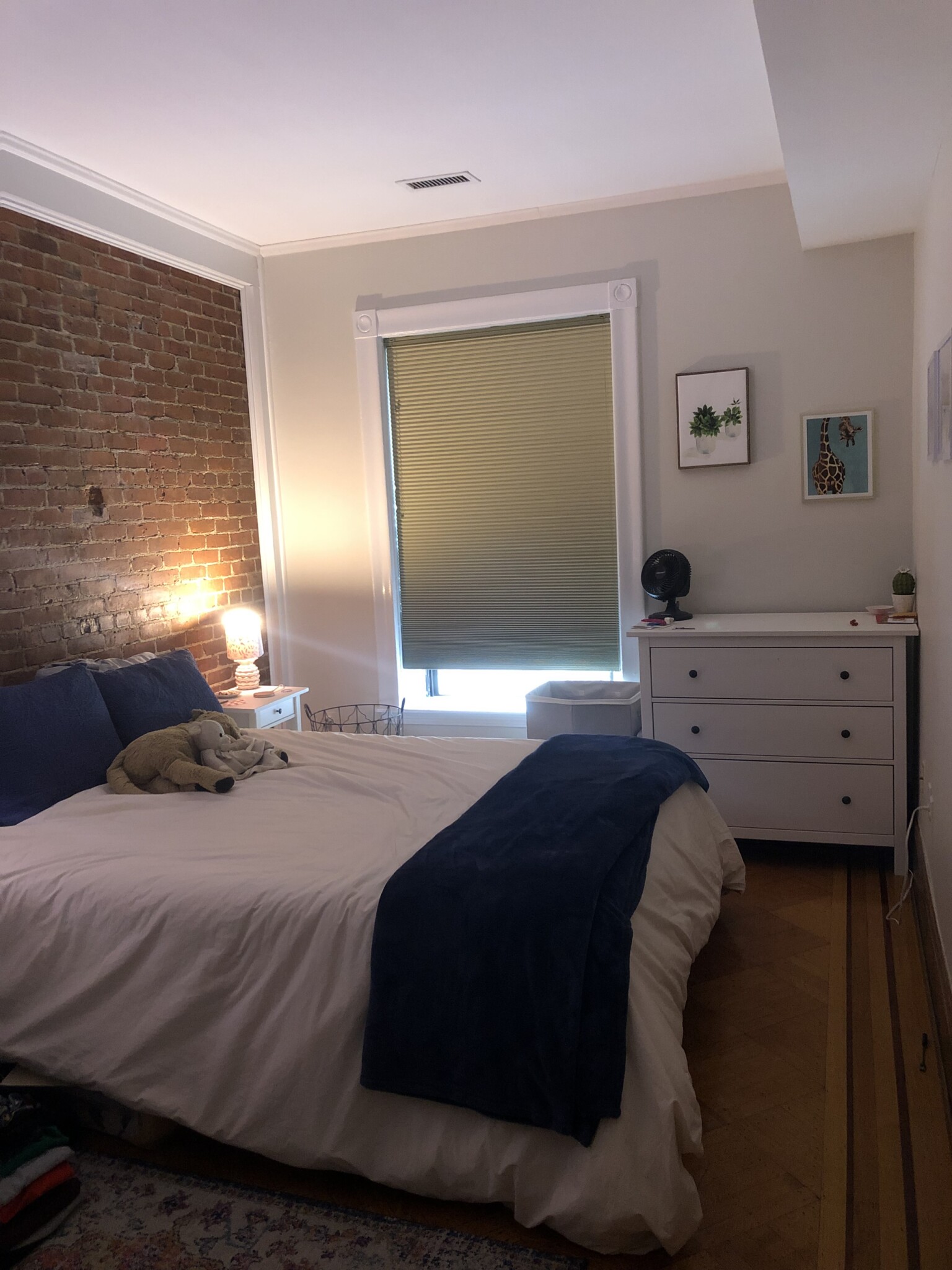 33 Bay State Rd, Back Bay