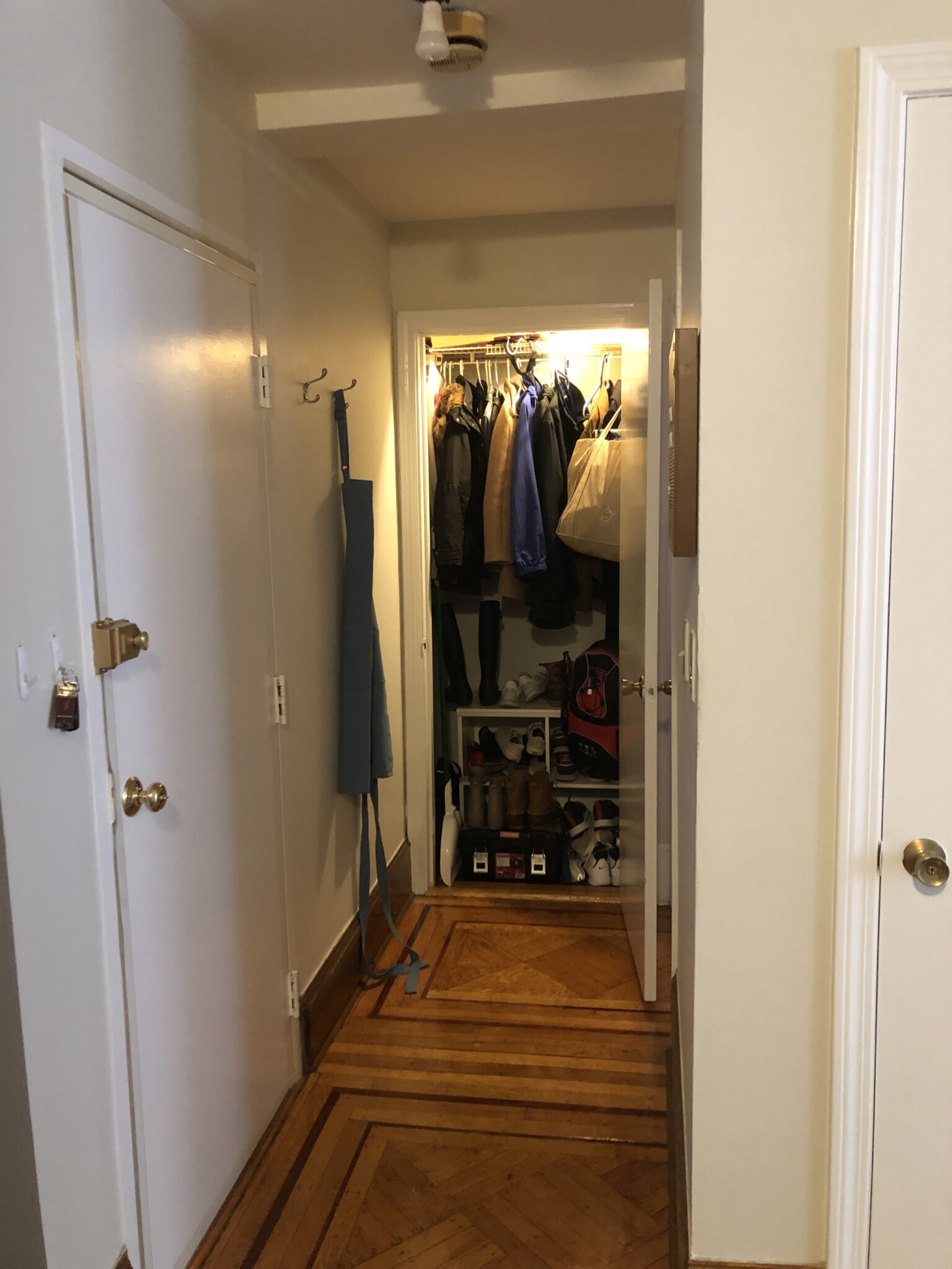 33 Bay State Rd, Back Bay