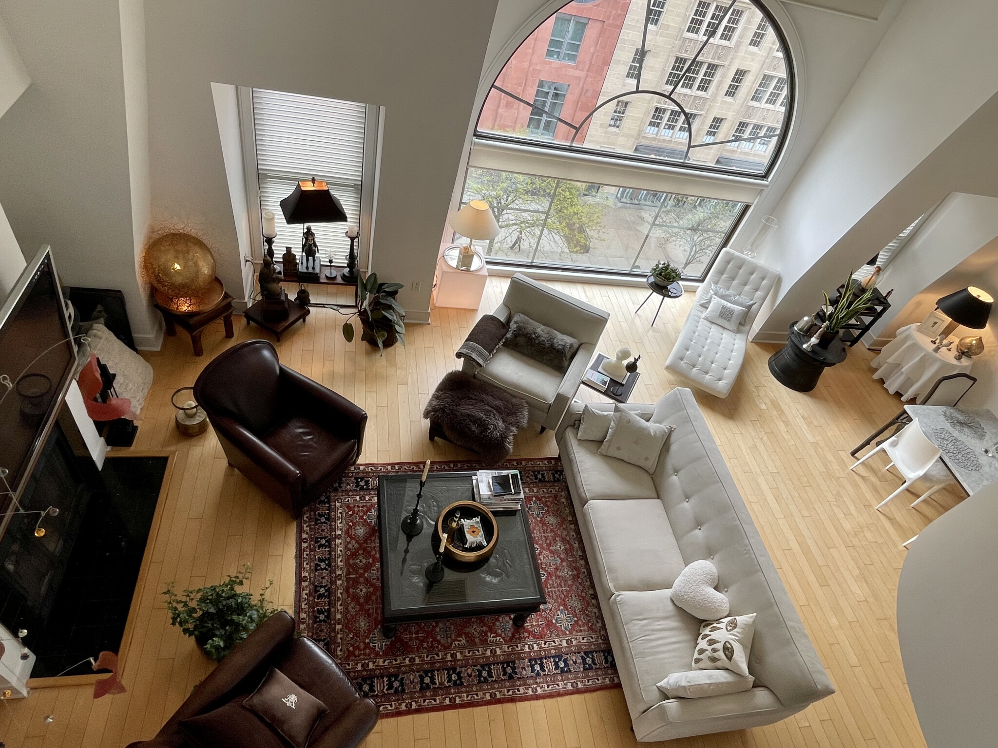 201 Newbury St, Back Bay