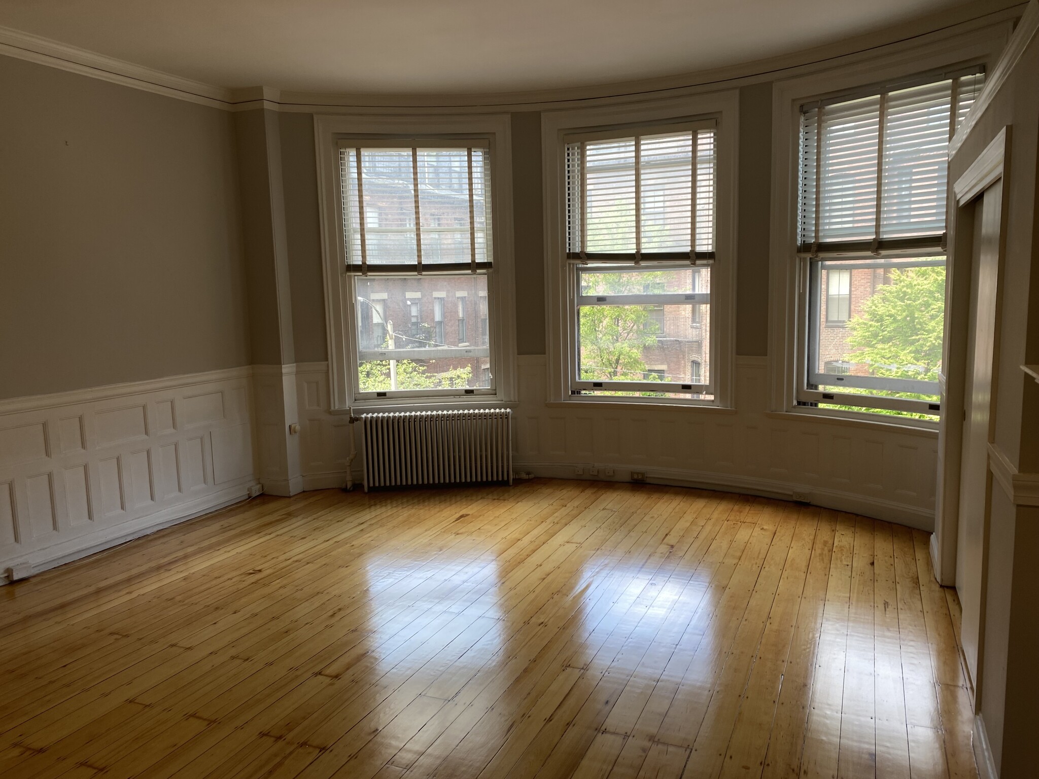 273 Commonwealth Ave, Back Bay