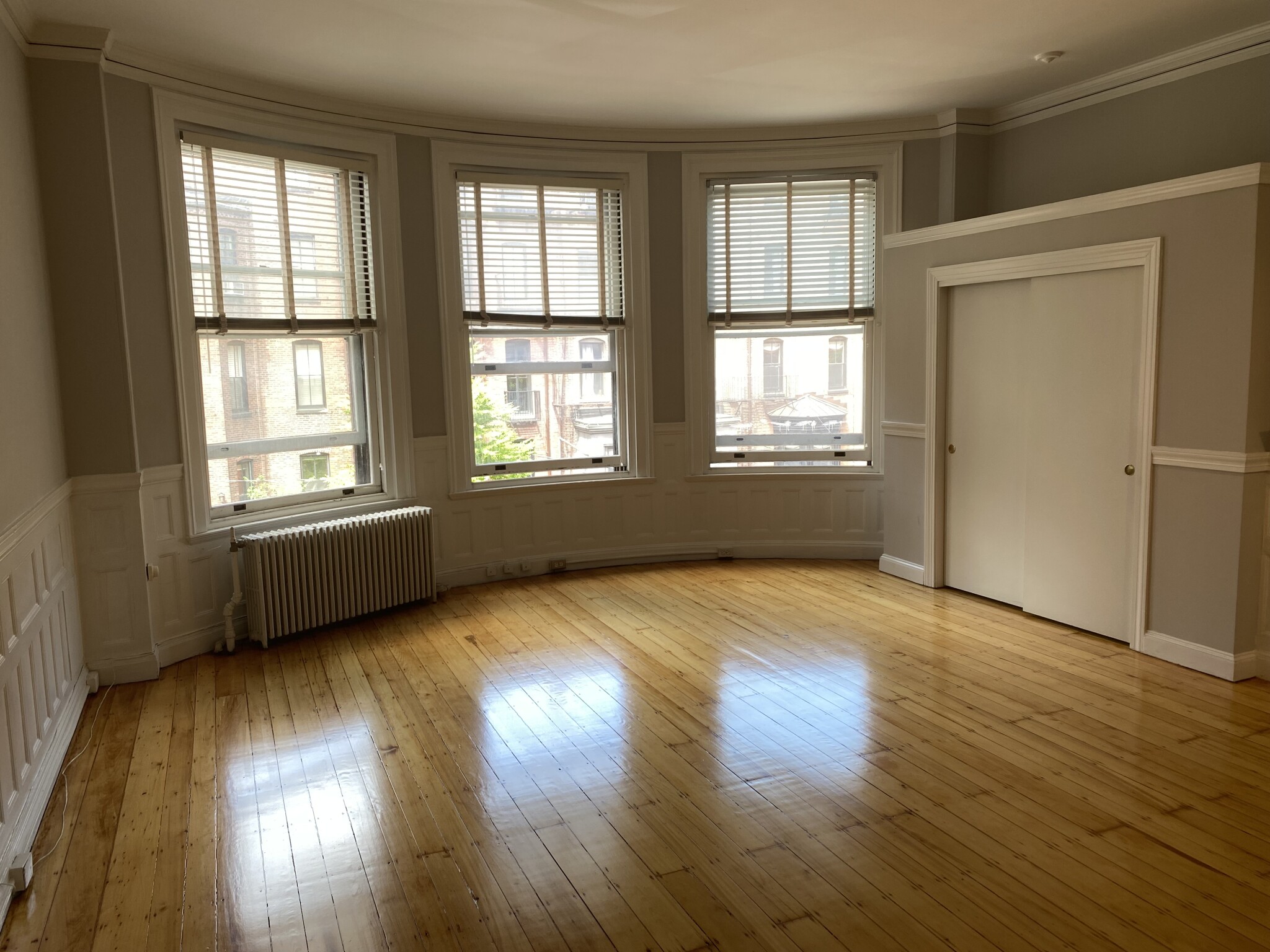 273 Commonwealth Ave, Back Bay