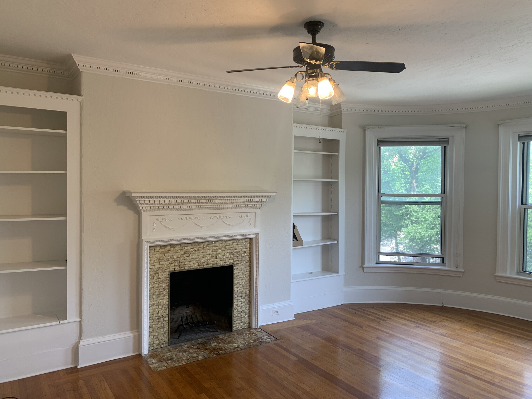 186 Commonwealth Ave, Back Bay