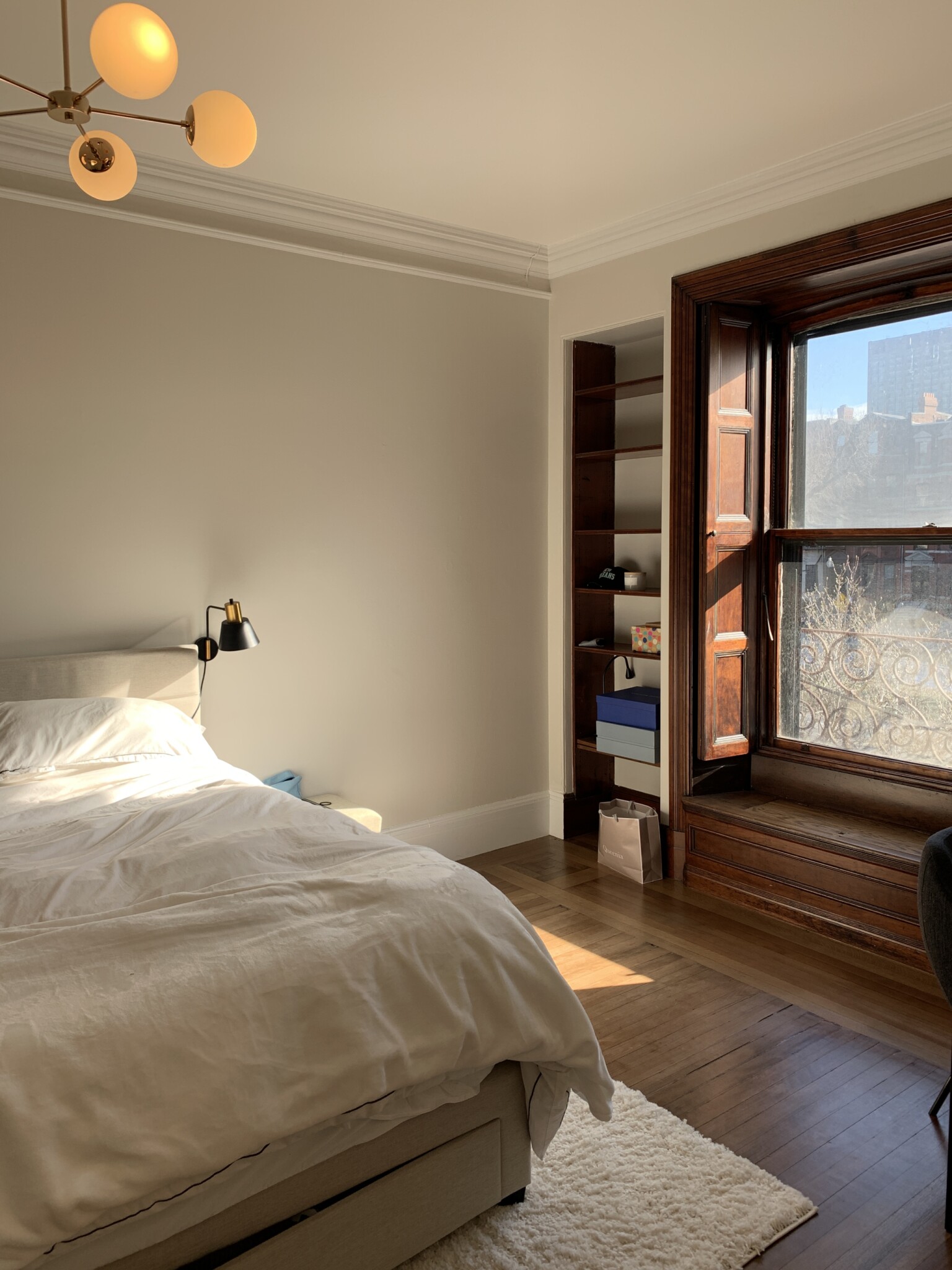 343 Commonwealth Ave, Back Bay