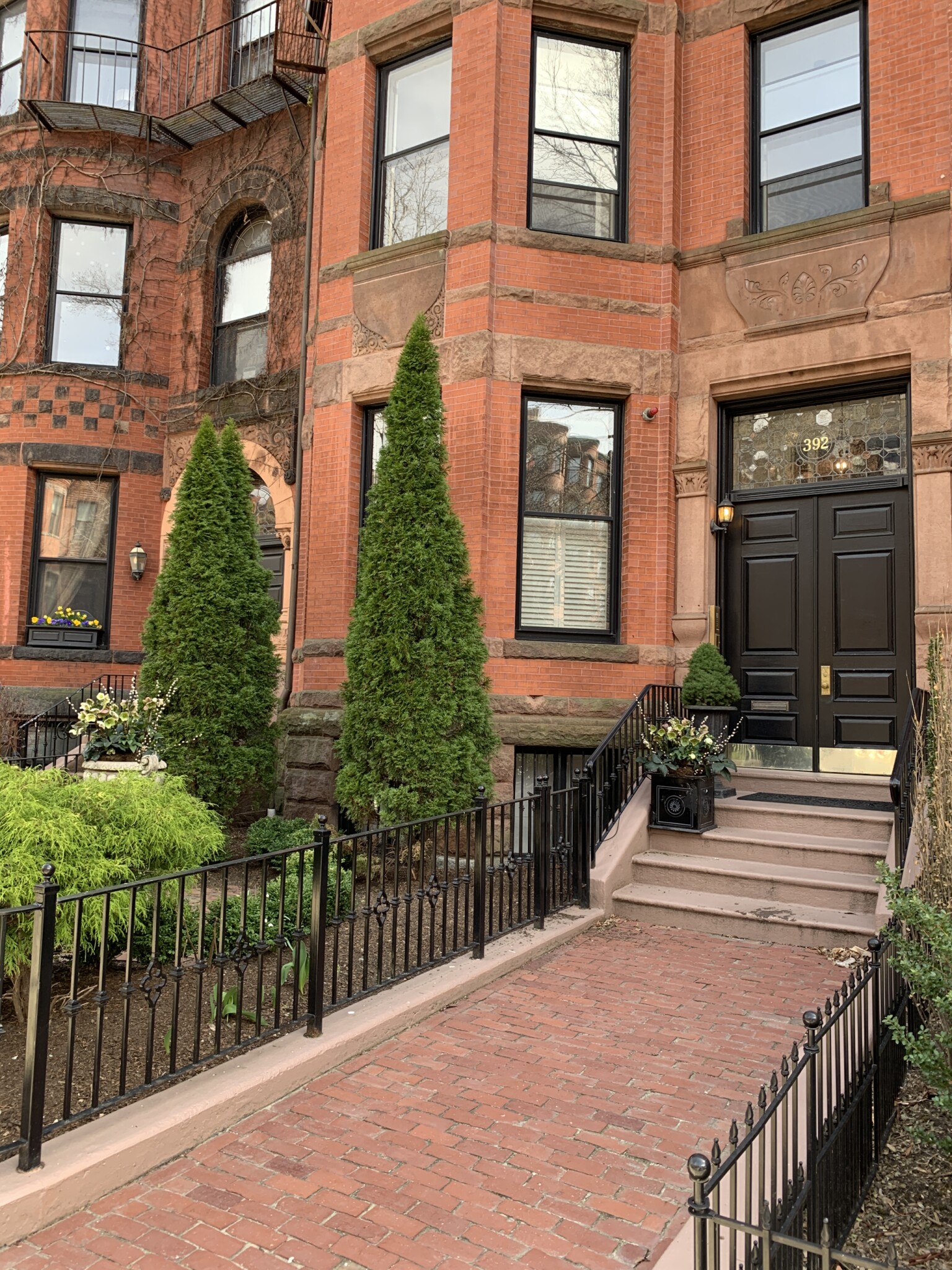 392 Marlborough St, Back Bay