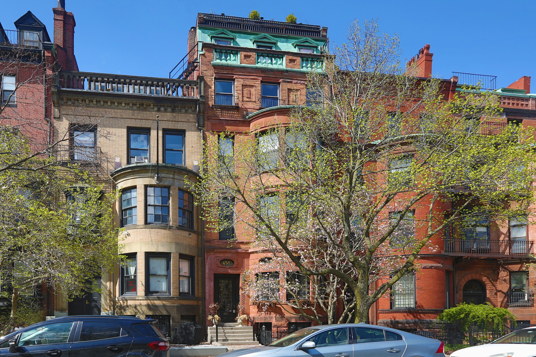 458 Beacon St, Back Bay