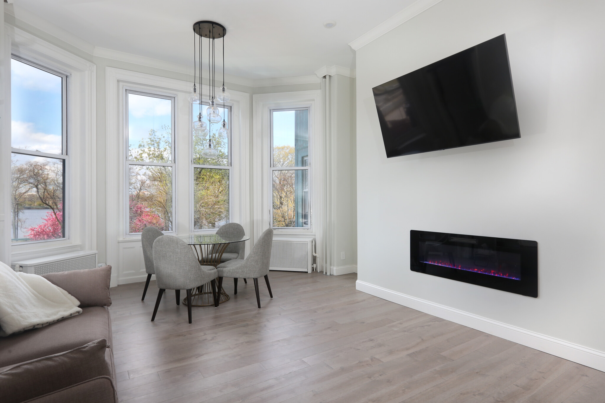 458 Beacon St, Back Bay