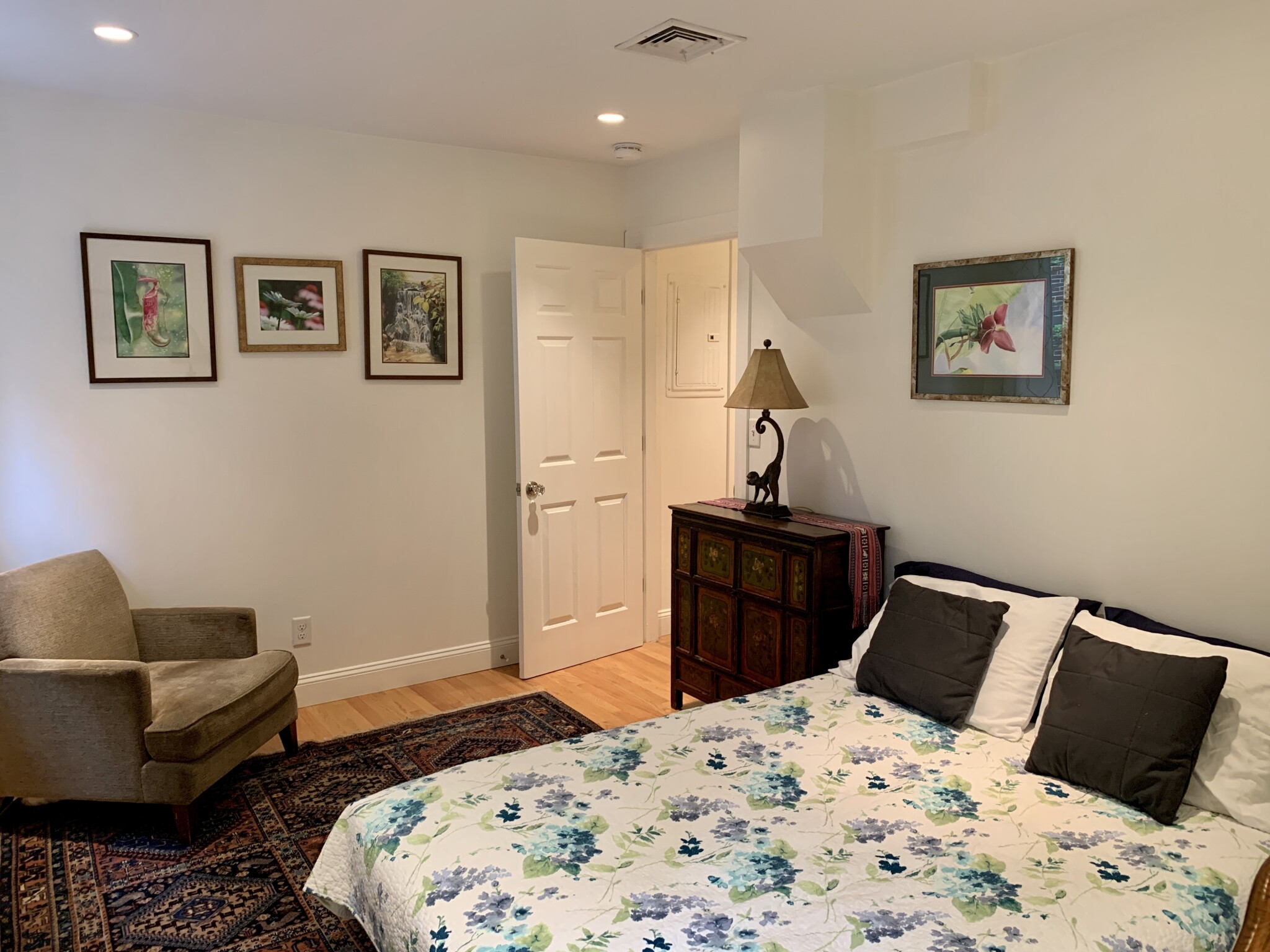 3 Walnut St, Back Bay