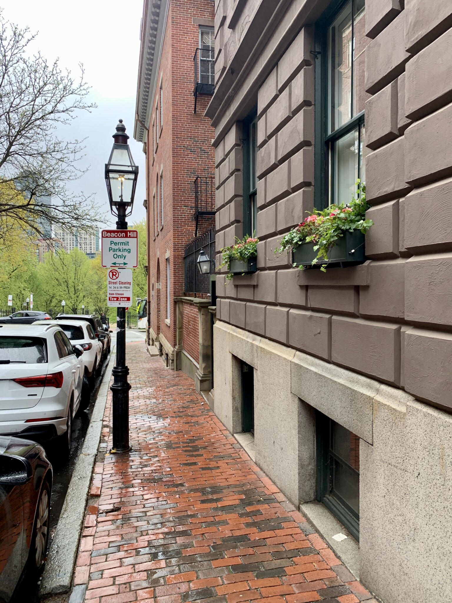 3 Walnut St, Back Bay