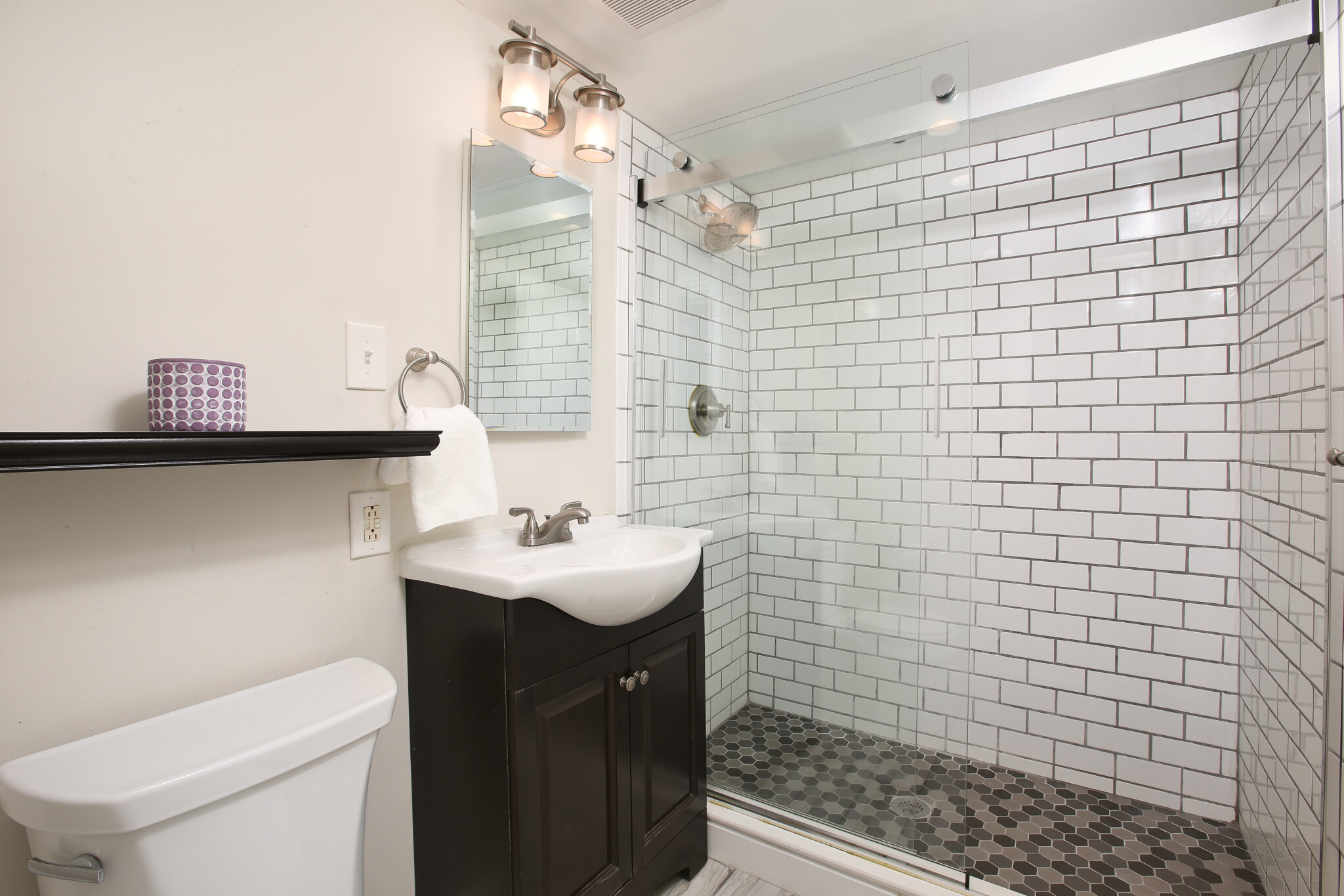 37 Lawrence St, South End