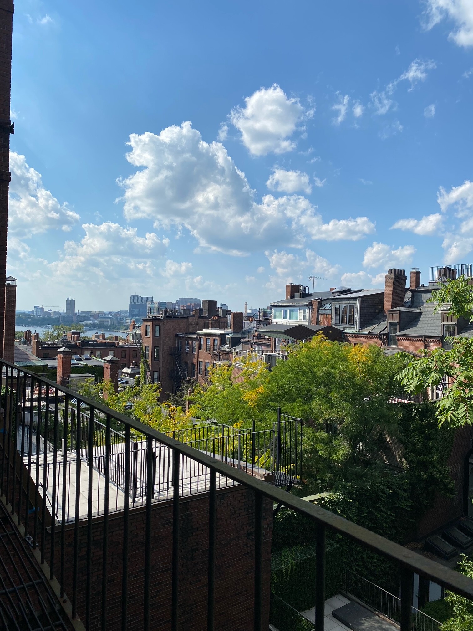 81 Mount Vernon St, Beacon Hill