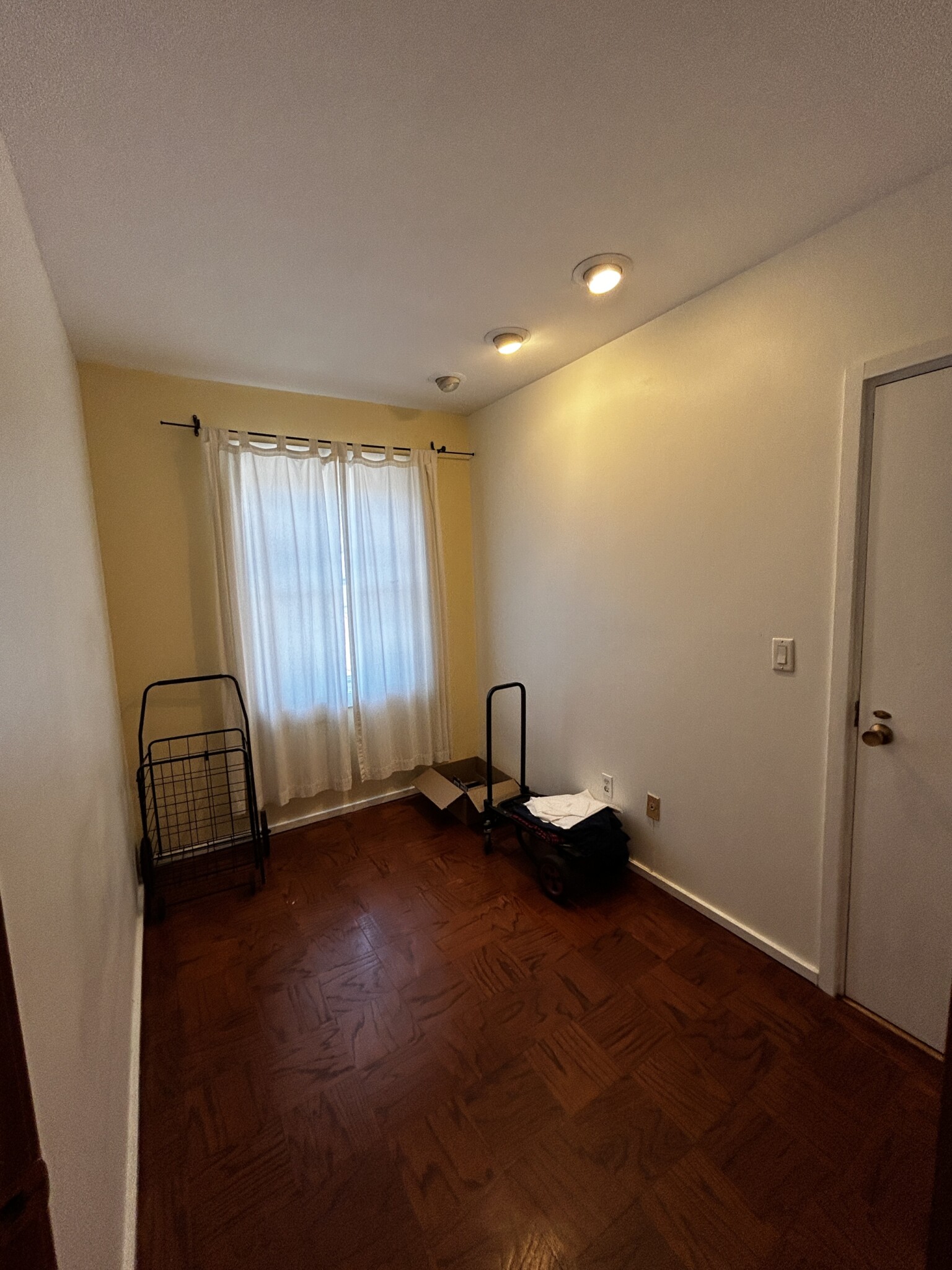 13 Bowdoin St, Beacon Hill