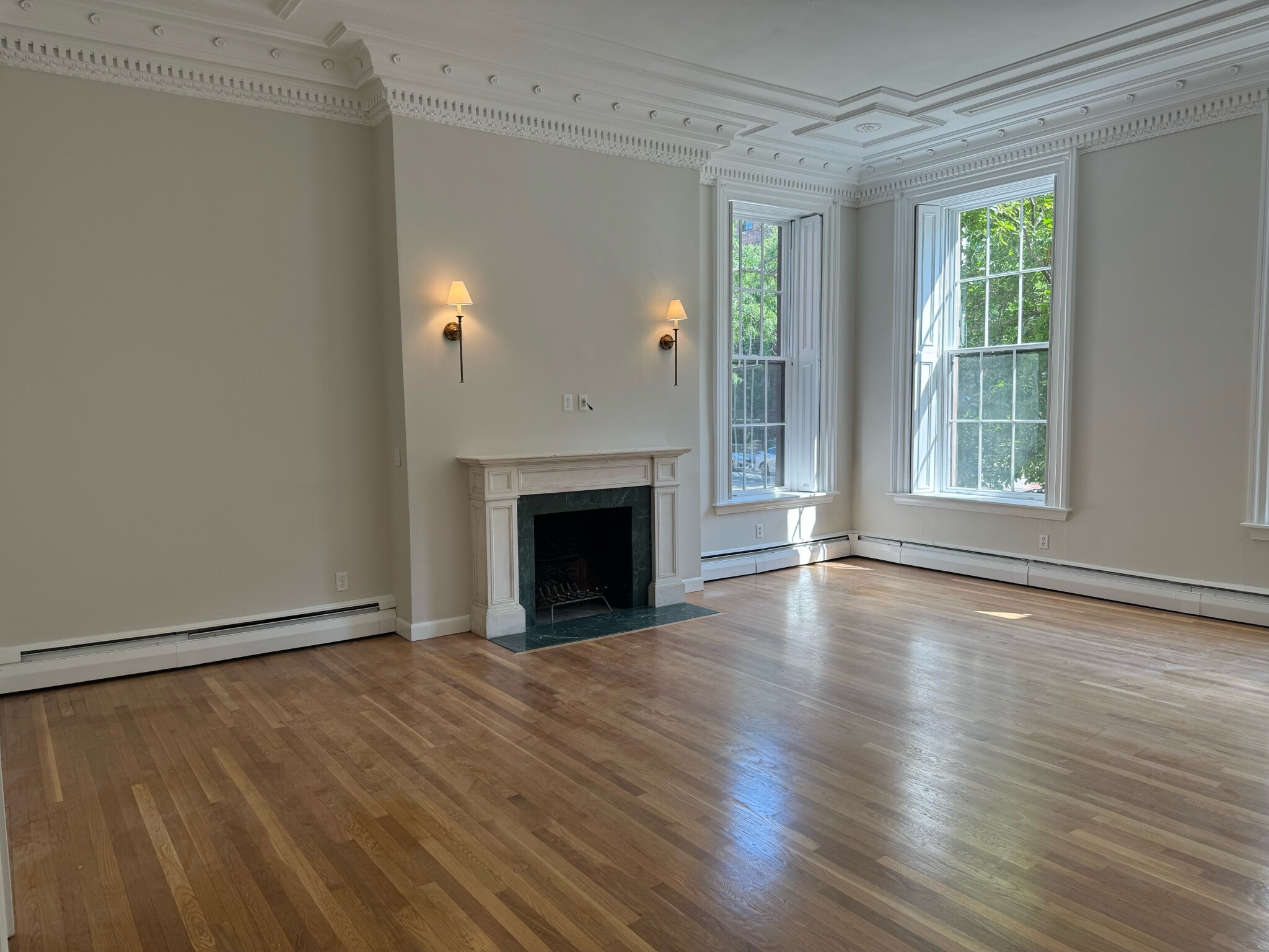 182 Beacon St, Back Bay