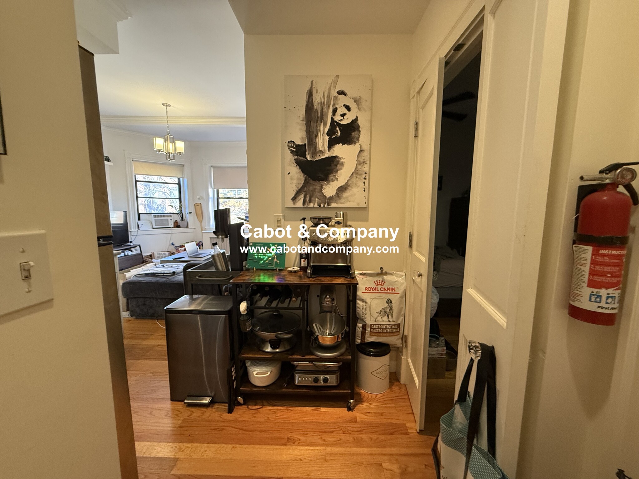 247 Newbury St, Back Bay