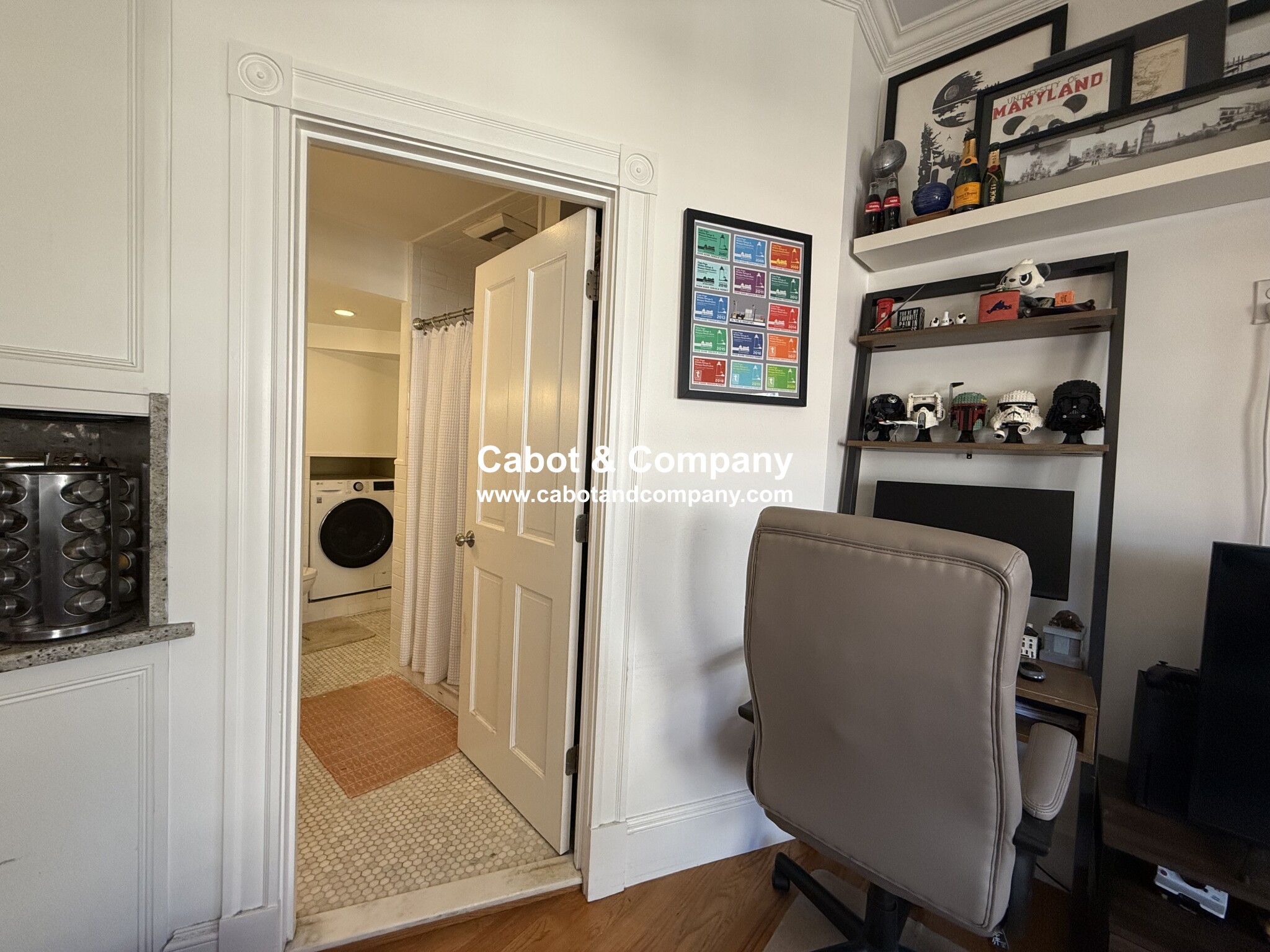 247 Newbury St, Back Bay