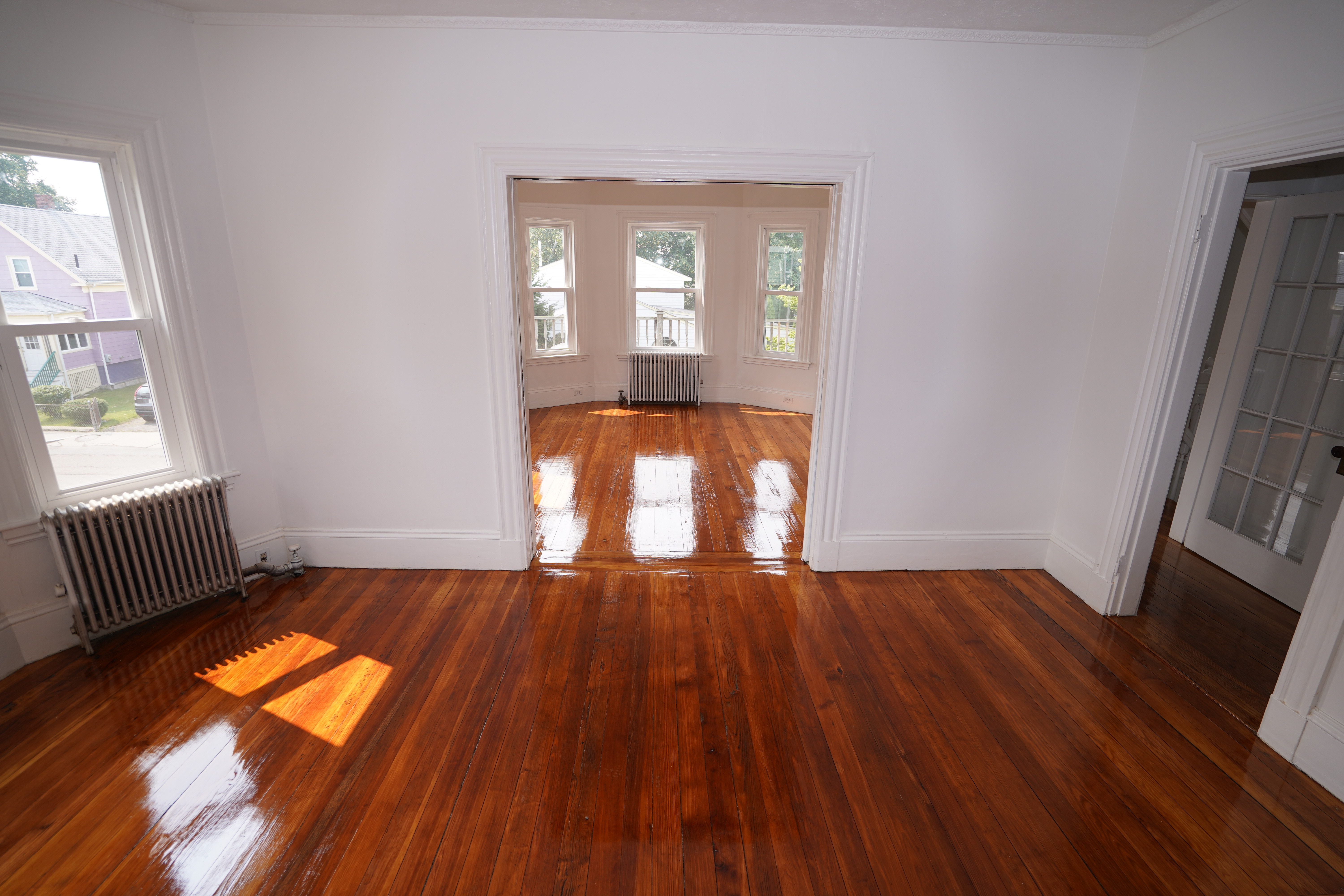 6 bed, 2 bath apartment for rent at 129 Franklin St Unit 2CC, Allston — photo 5 of 17