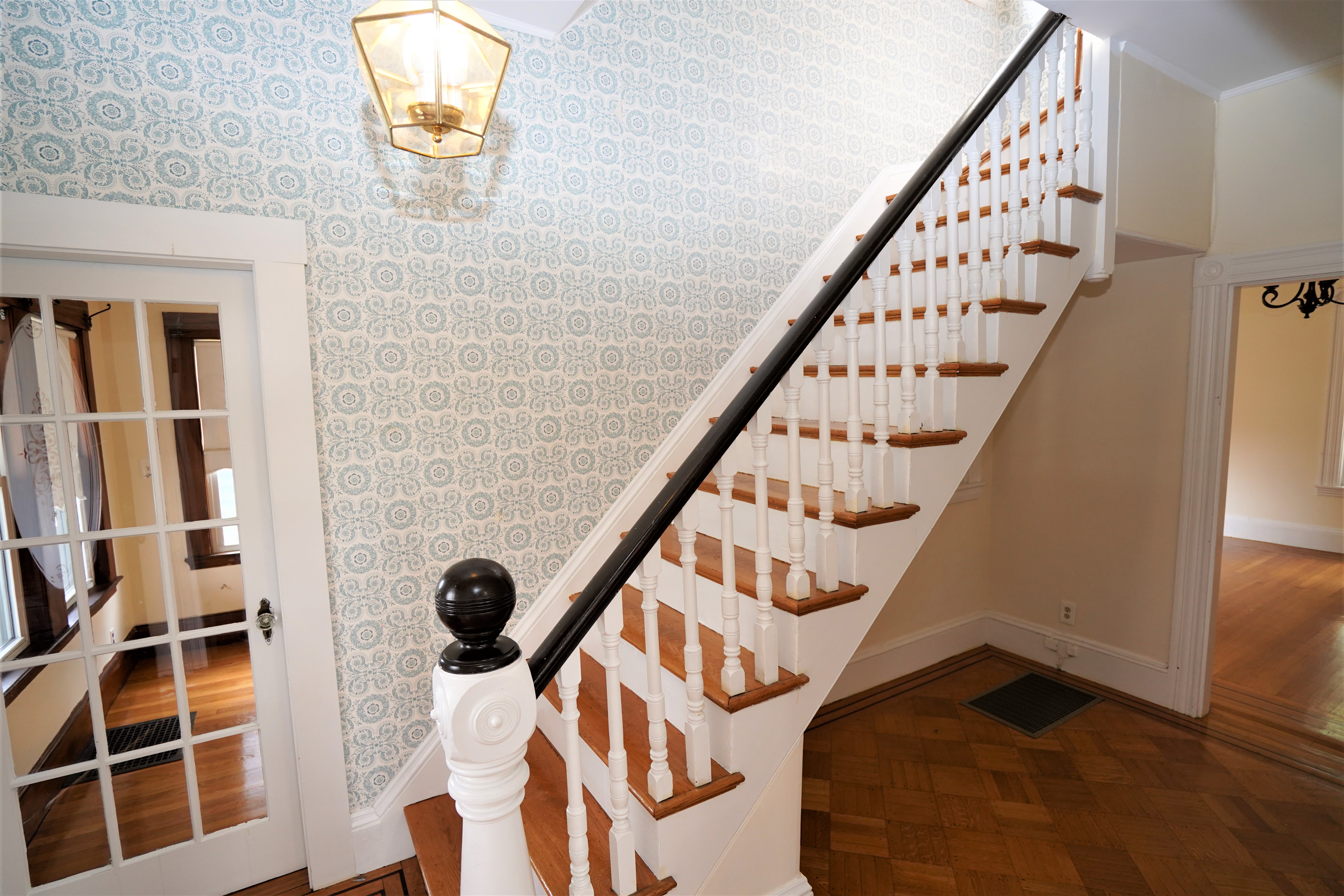 5 bed, 2 bath apartment for rent at 57 Aldie St Unit 1, Allston — photo 12 of 24