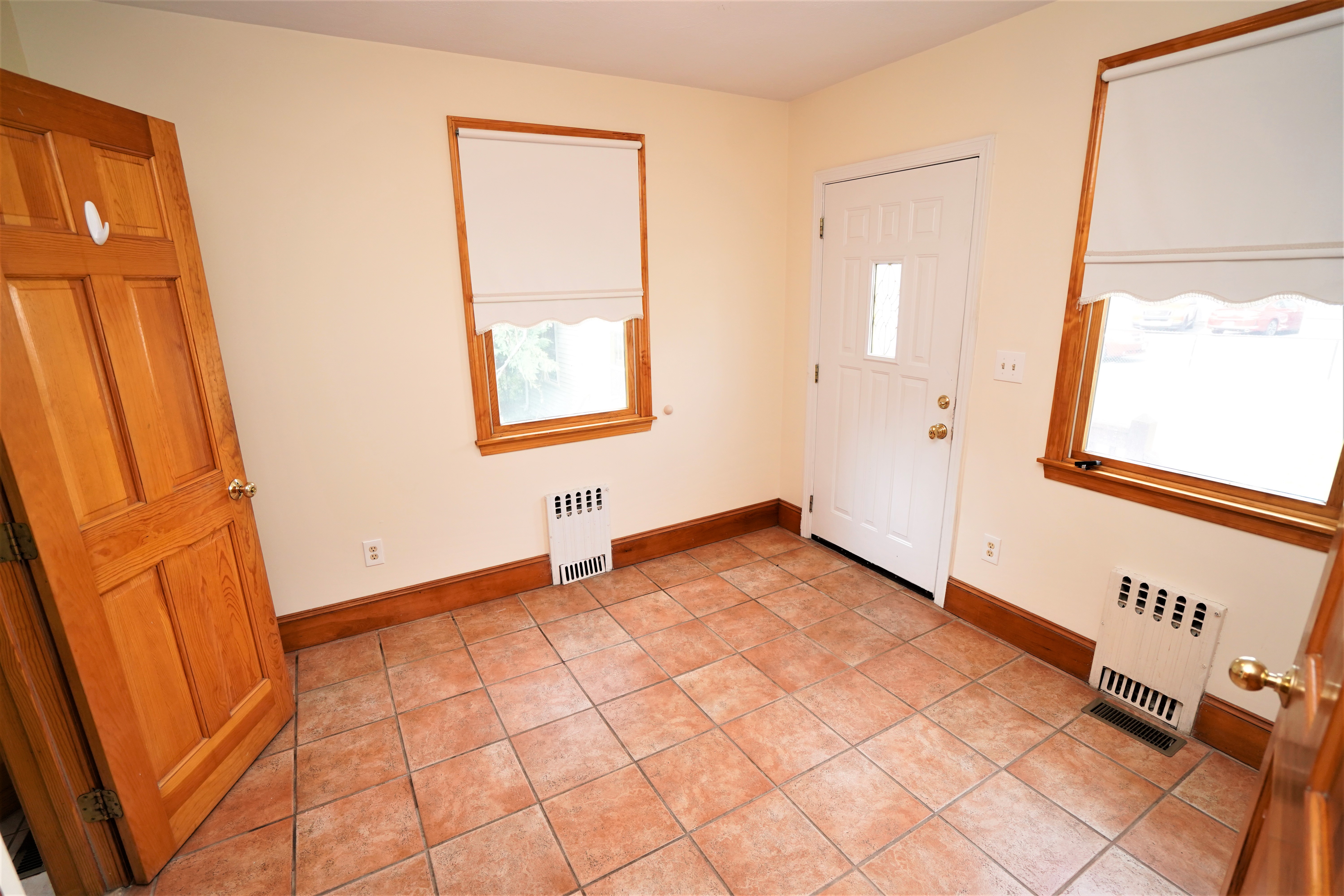 5 bed, 2 bath apartment for rent at 57 Aldie St Unit 1, Allston — photo 10 of 24