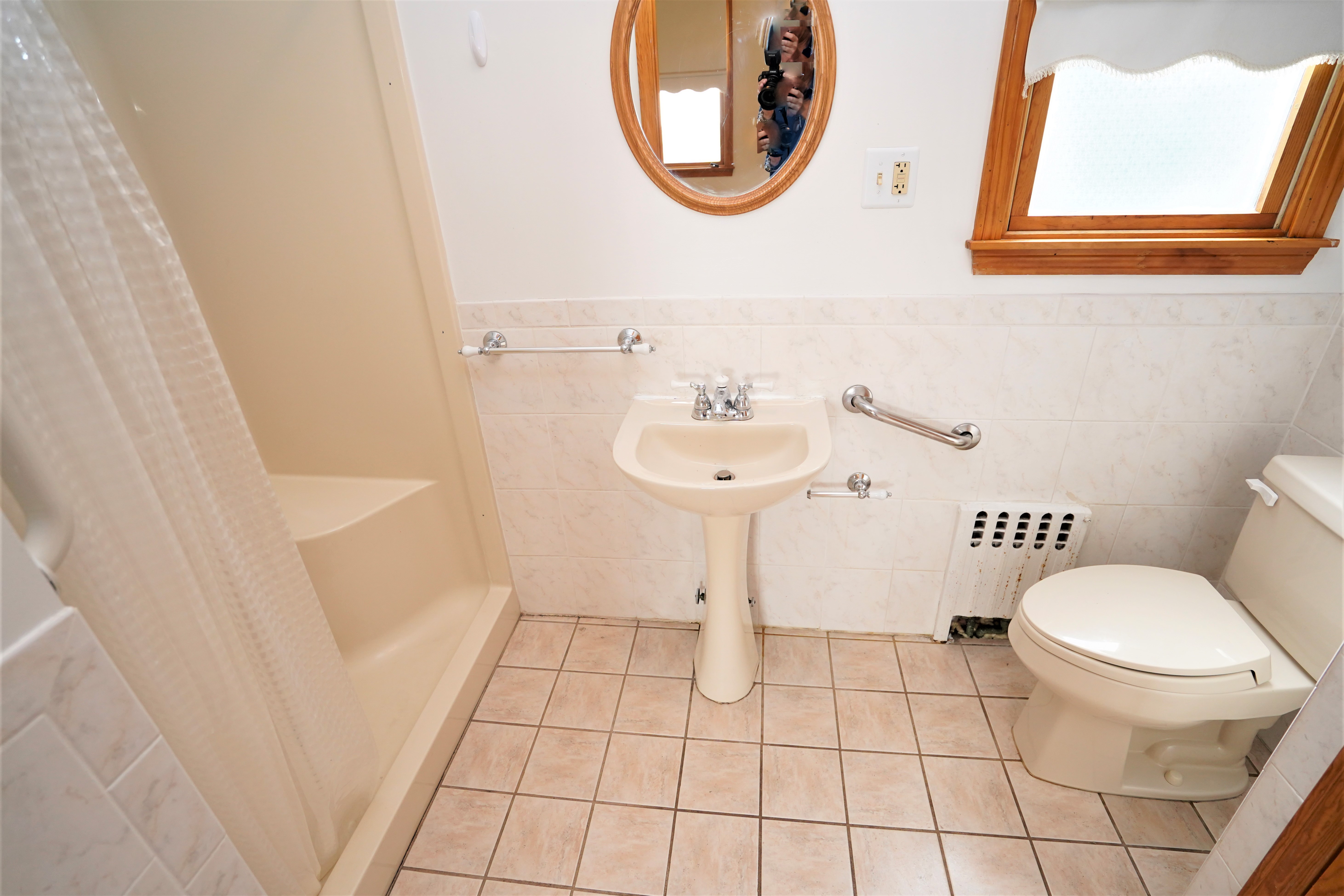 5 bed, 2 bath apartment for rent at 57 Aldie St Unit 1, Allston — photo 11 of 24