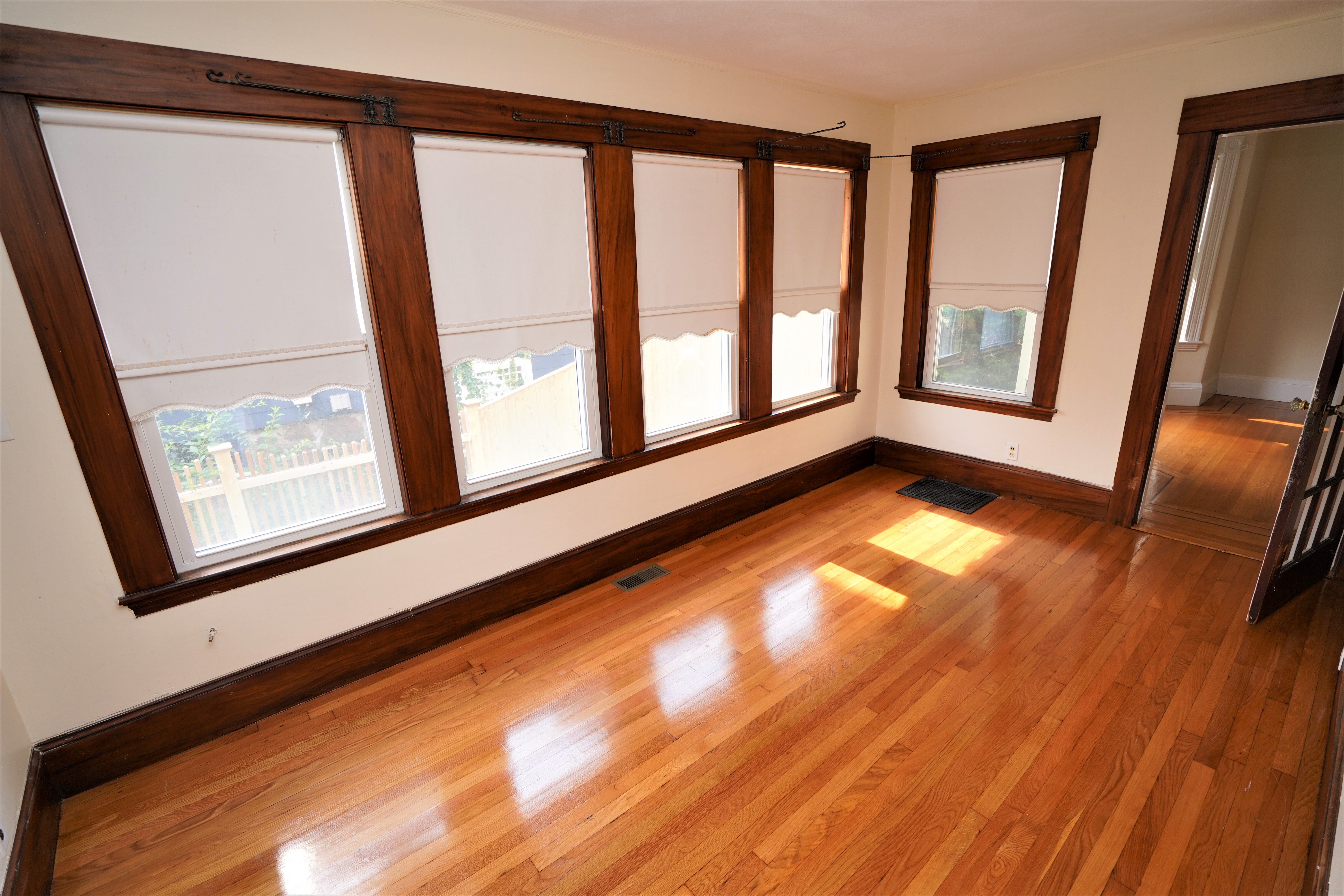 5 bed, 2 bath apartment for rent at 57 Aldie St Unit 1, Allston — photo 6 of 24