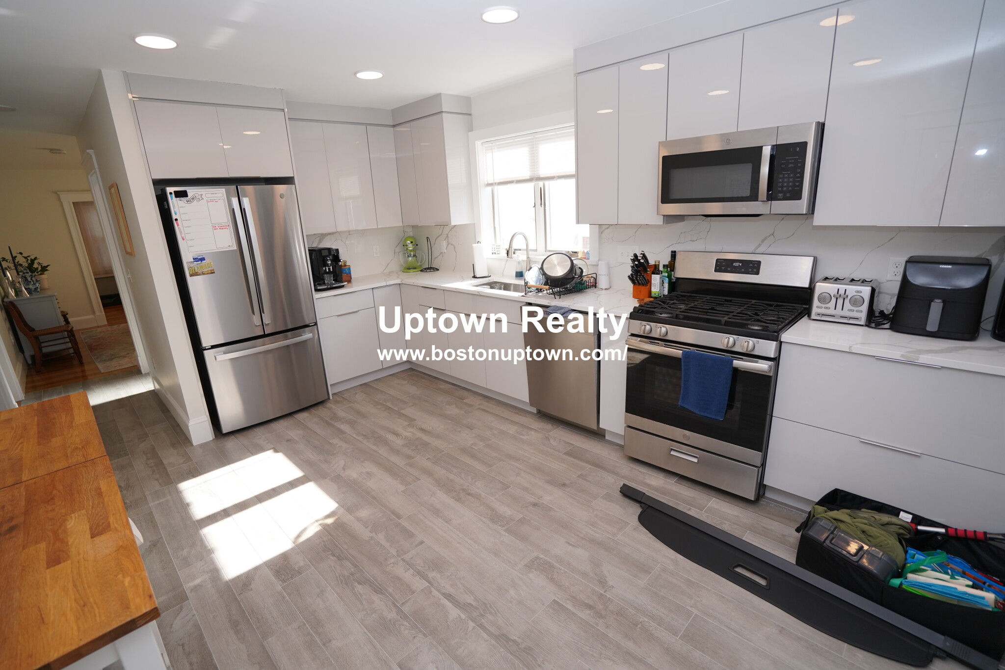 Photos of apartment on Walnut,Watertown MA 02472