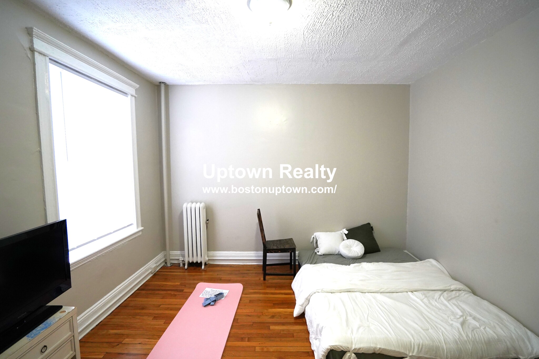 1140 Commonwealth Ave. - 2,250USD / month