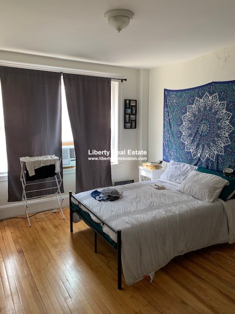 Photos of apartment on Commonwealth,Boston MA 02134