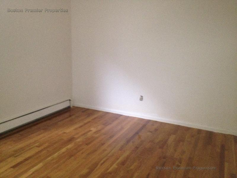 1 bed, 1 bath apartment for rent at 332 Copeland Unit 22, Quincy — photo 4 of 8