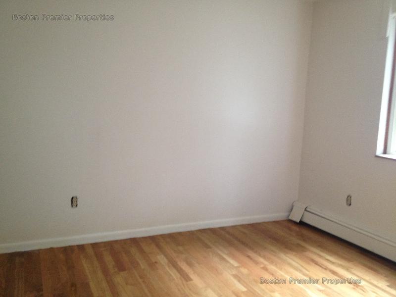 1 bed, 1 bath apartment for rent at 332 Copeland Unit 22, Quincy — photo 6 of 8