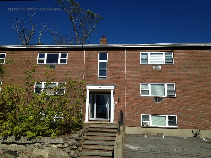 1 bed, 1 bath apartment for rent at 22 Kensington Rd Unit 9, Weymouth