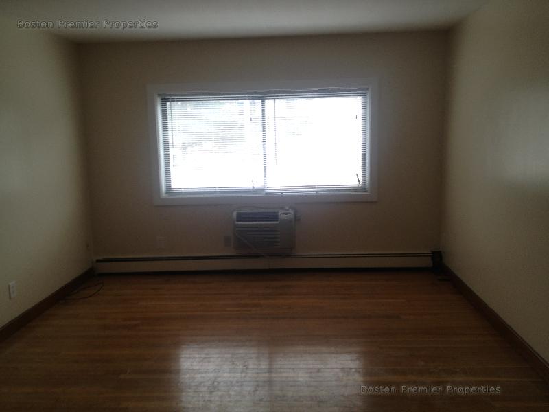 580-584 Bridge St, Weymouth