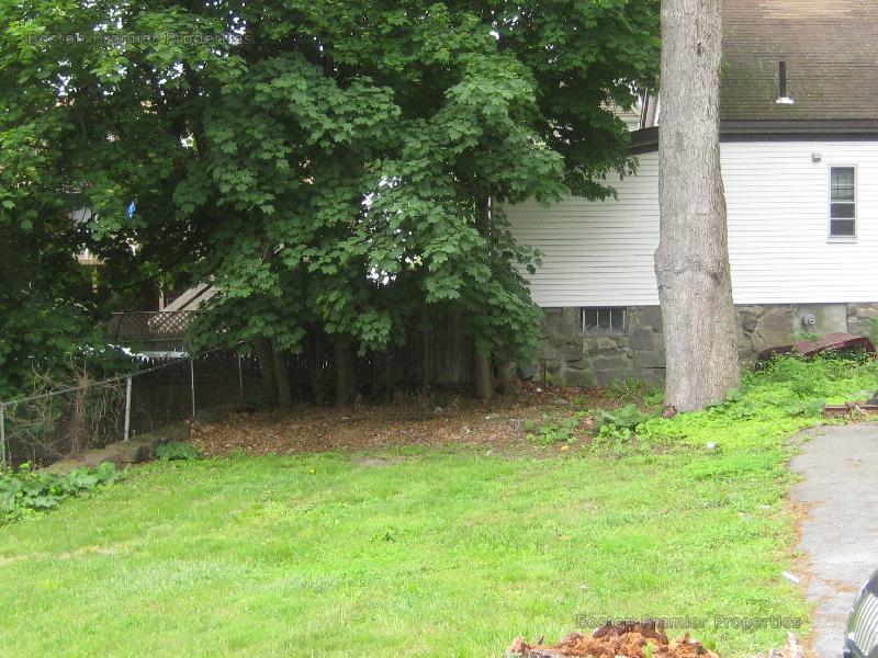 Studio bed, 1 bath apartment for rent at 21 Nelson Unit 21, Quincy — photo 9 of 10