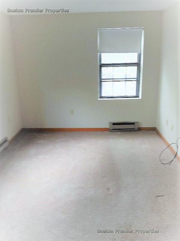 2 bed, 2 bath apartment for rent at 52 South Walnut St Unit 3, Quincy — photo 6 of 7