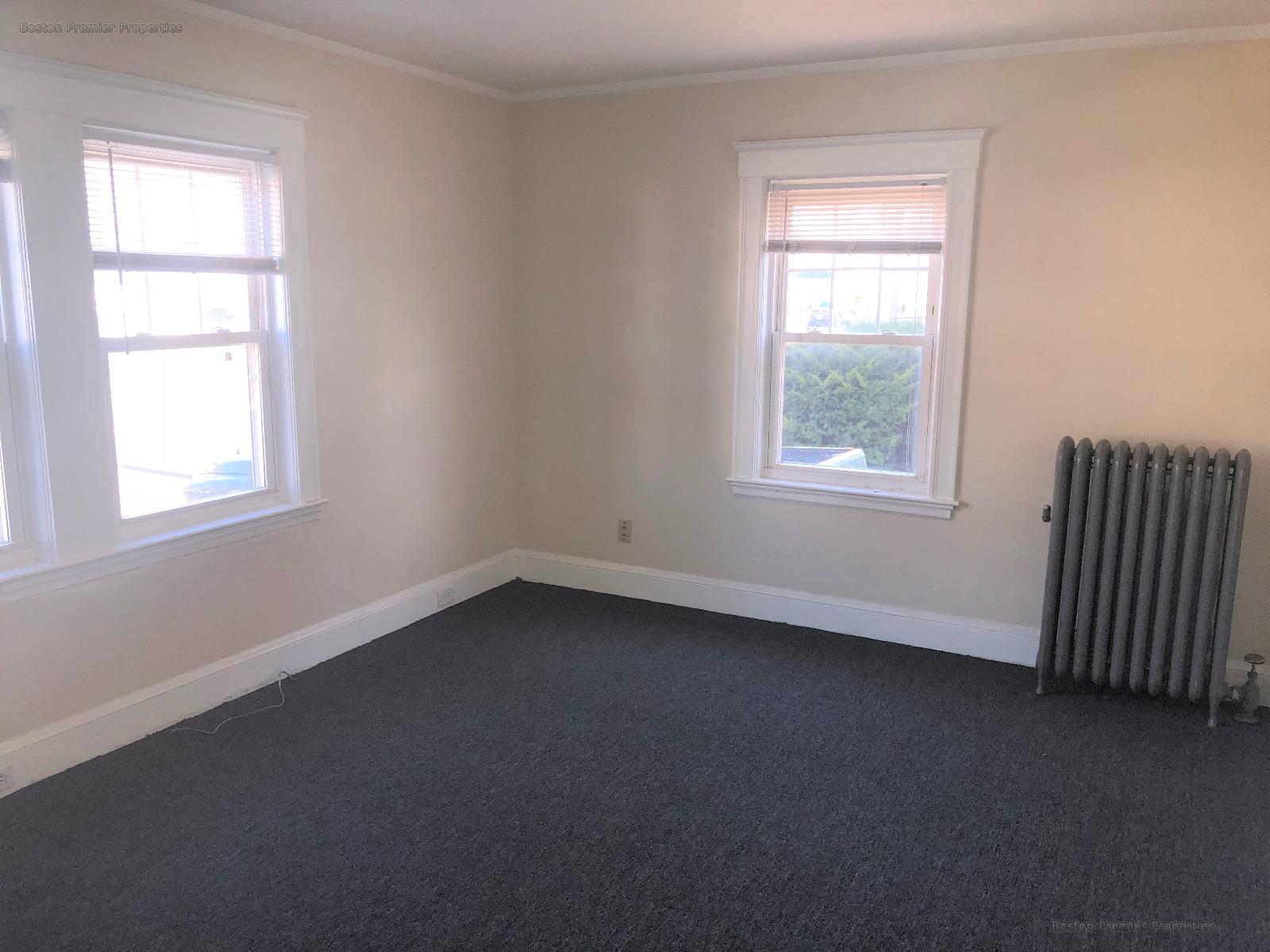 1 bed, 1 bath apartment for rent at 67 Old Colony Unit 2L, Quincy — photo 3 of 8