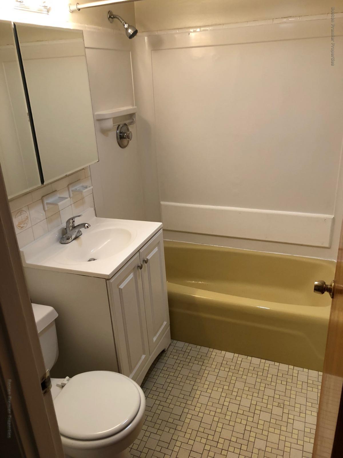 https://ygl-photos.s3.us-west-004.backblazeb2.com/31W5b44ca66d1355.jpg