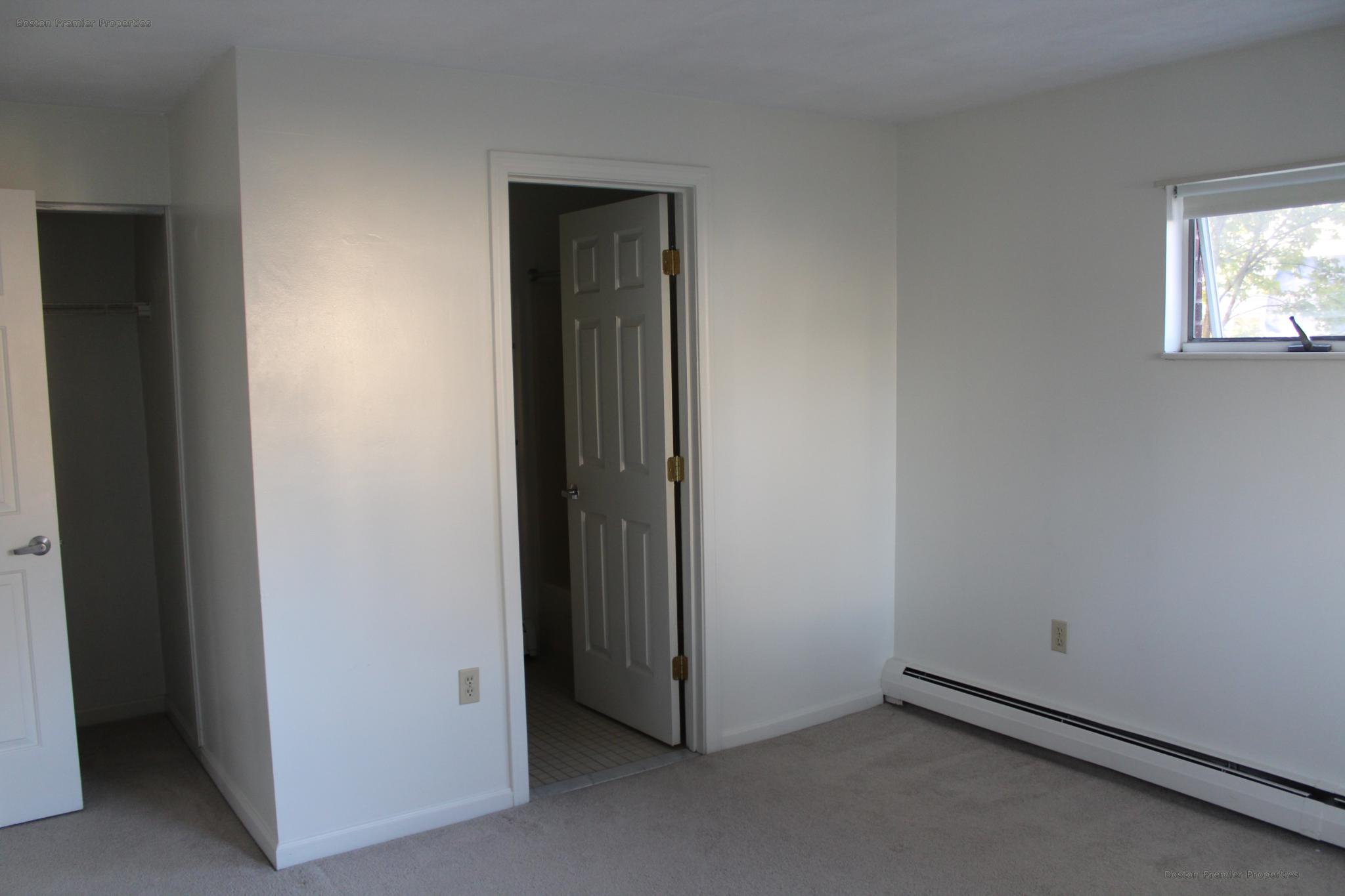410 Washington St, Quincy