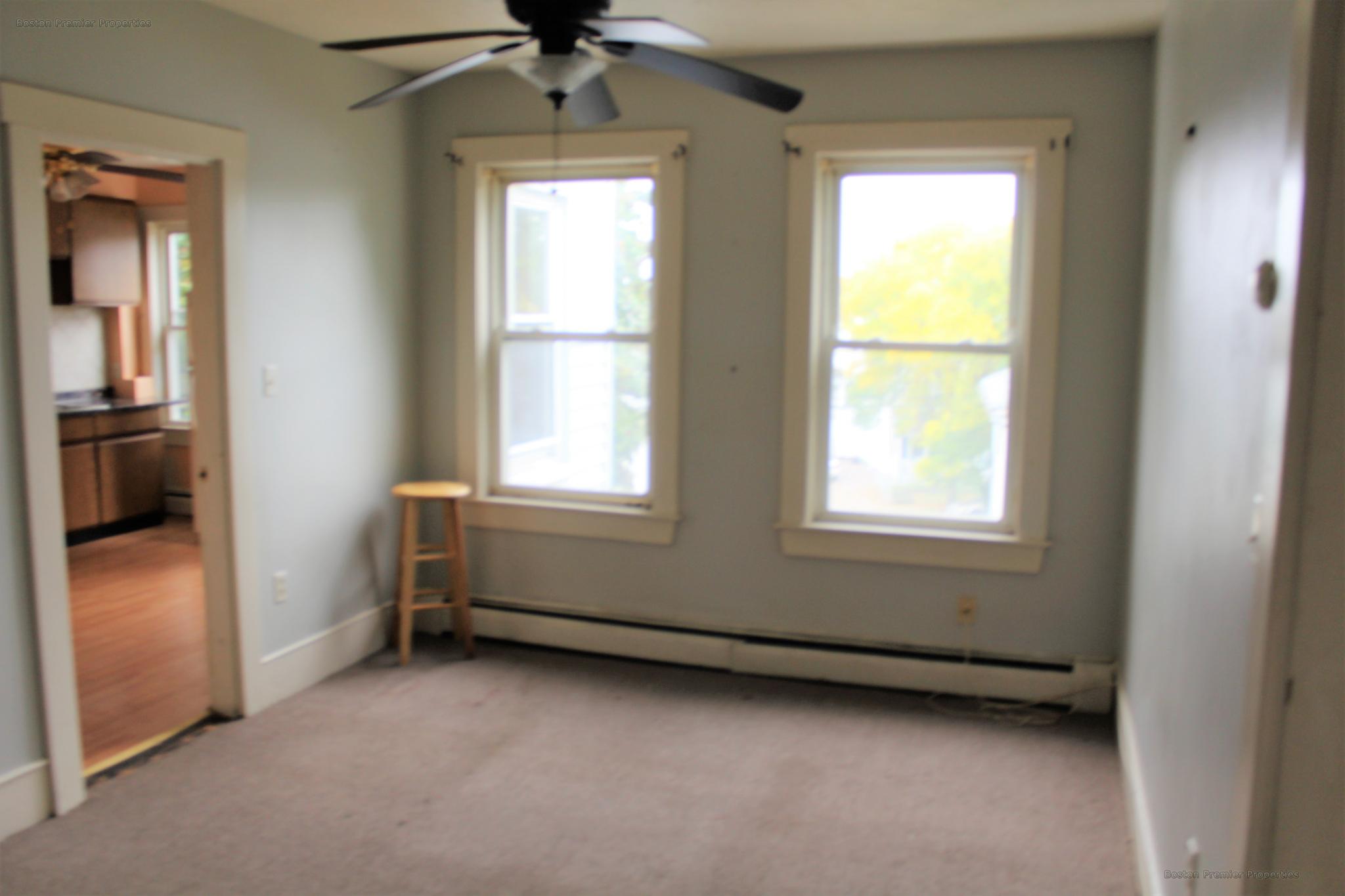 1 bed, 1 bath apartment for rent at 10 Cherry Unit 9, Quincy — photo 8 of 15