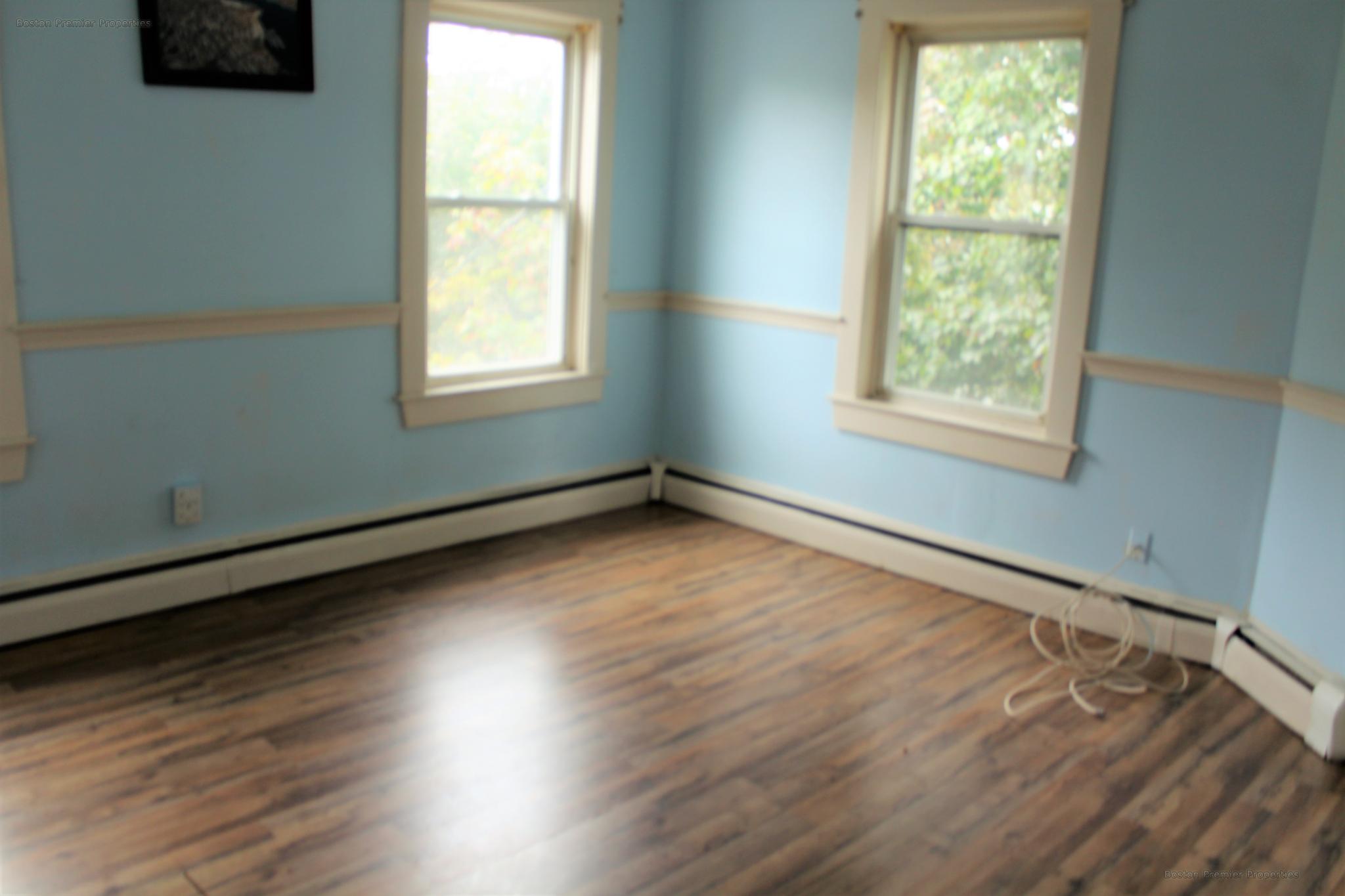1 bed, 1 bath apartment for rent at 10 Cherry Unit 9, Quincy — photo 12 of 15