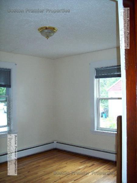 18 Brook, Quincy