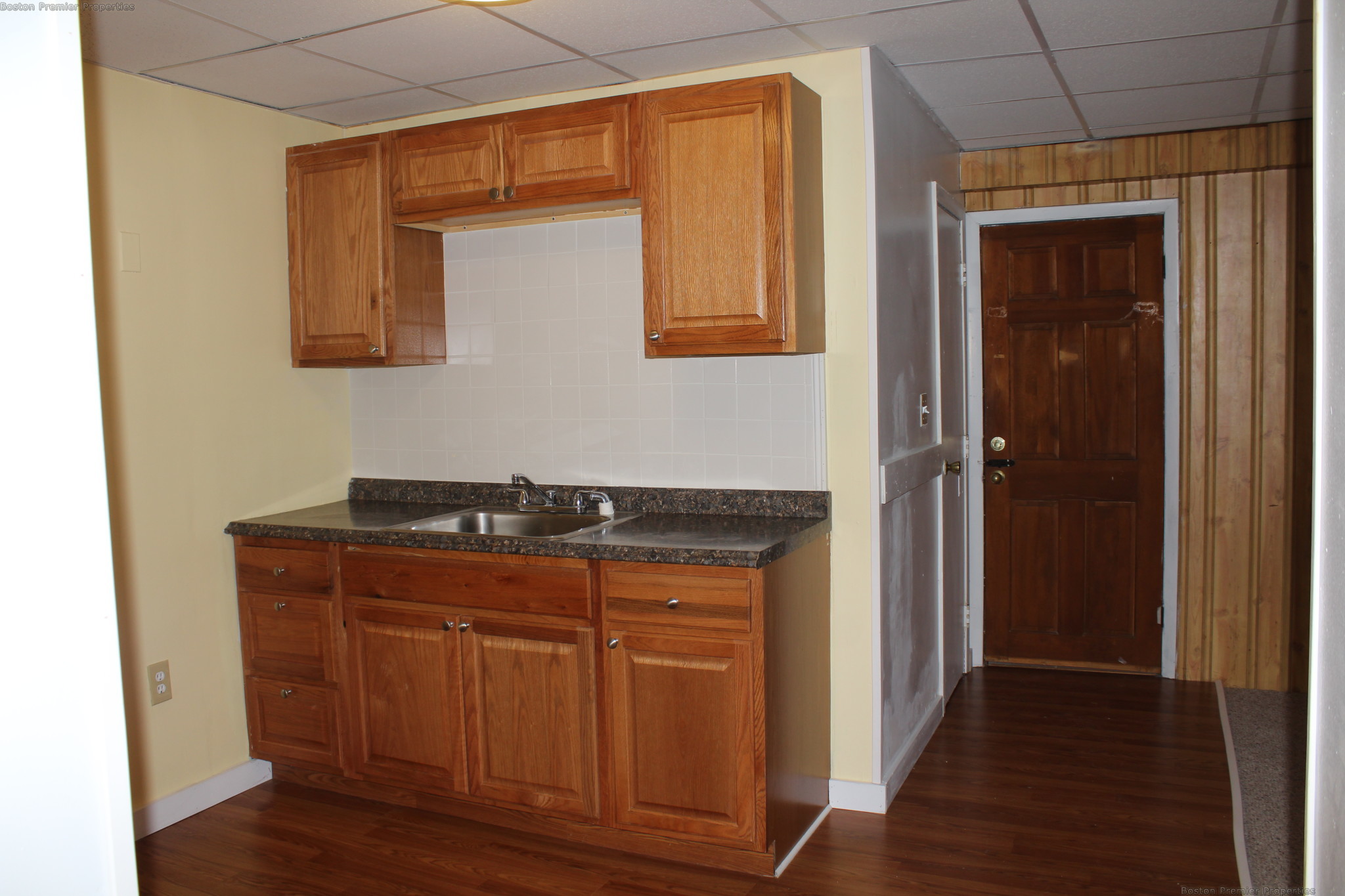 2 bed, 1 bath apartment for rent at 81 Dewey Rd Unit 6, Braintree — photo 10 of 13
