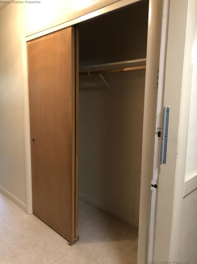 1 bed, 1 bath apartment for rent at 68 Butler St Unit A5, Dorchester — photo 8 of 8