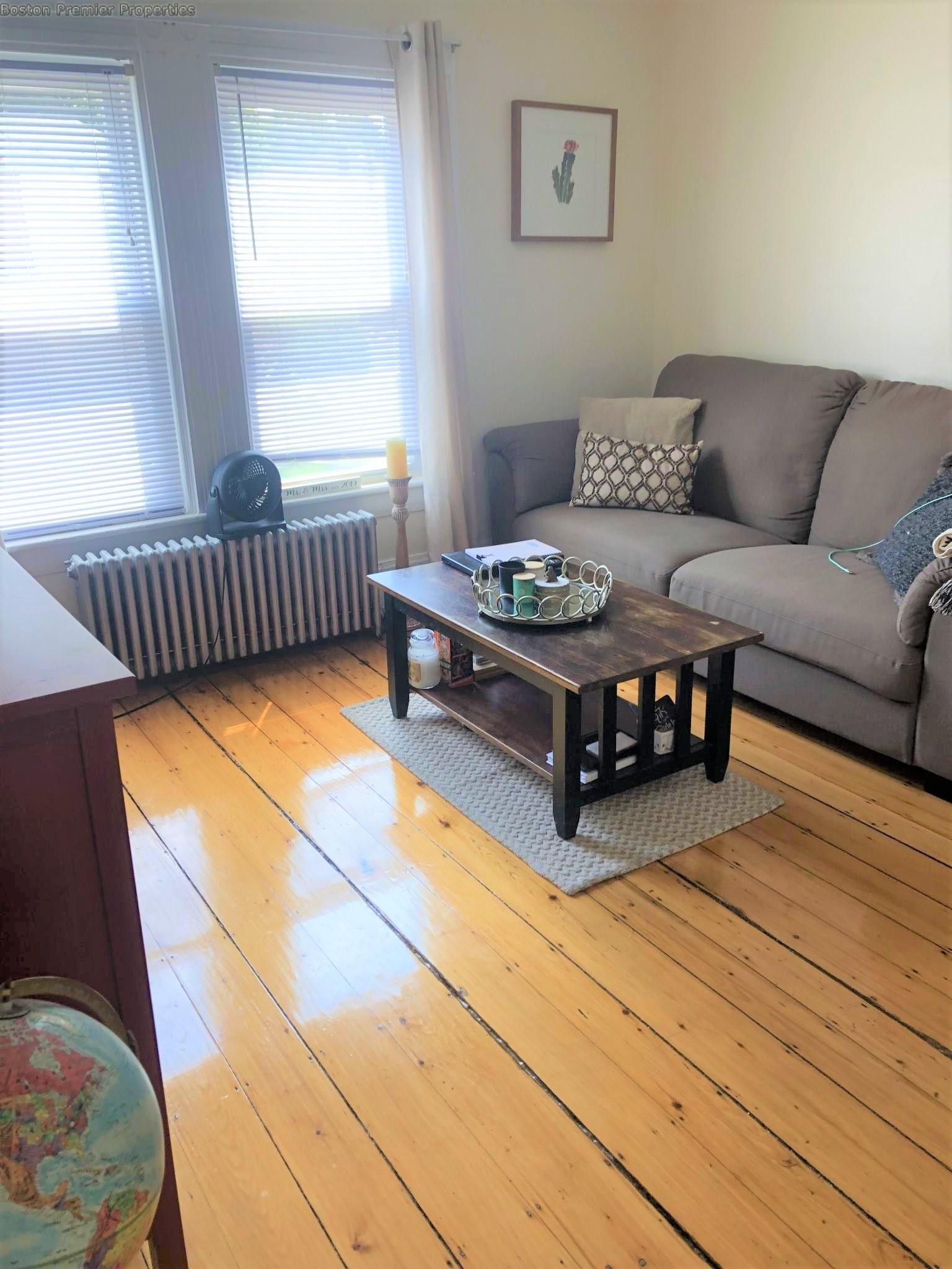 1 bed, 1 bath apartment for rent at 429 Quarry St Unit 2R, Quincy — photo 3 of 7