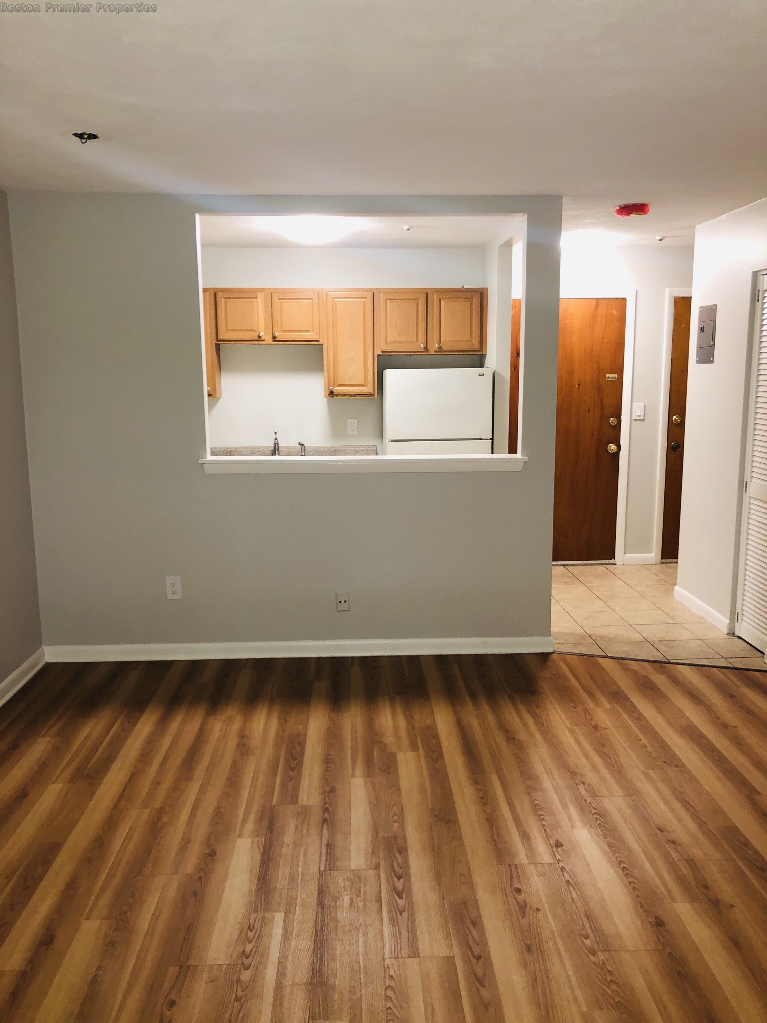 2 bed, 1 bath apartment for rent at 332 Copeland Unit 1, Quincy — photo 4 of 7