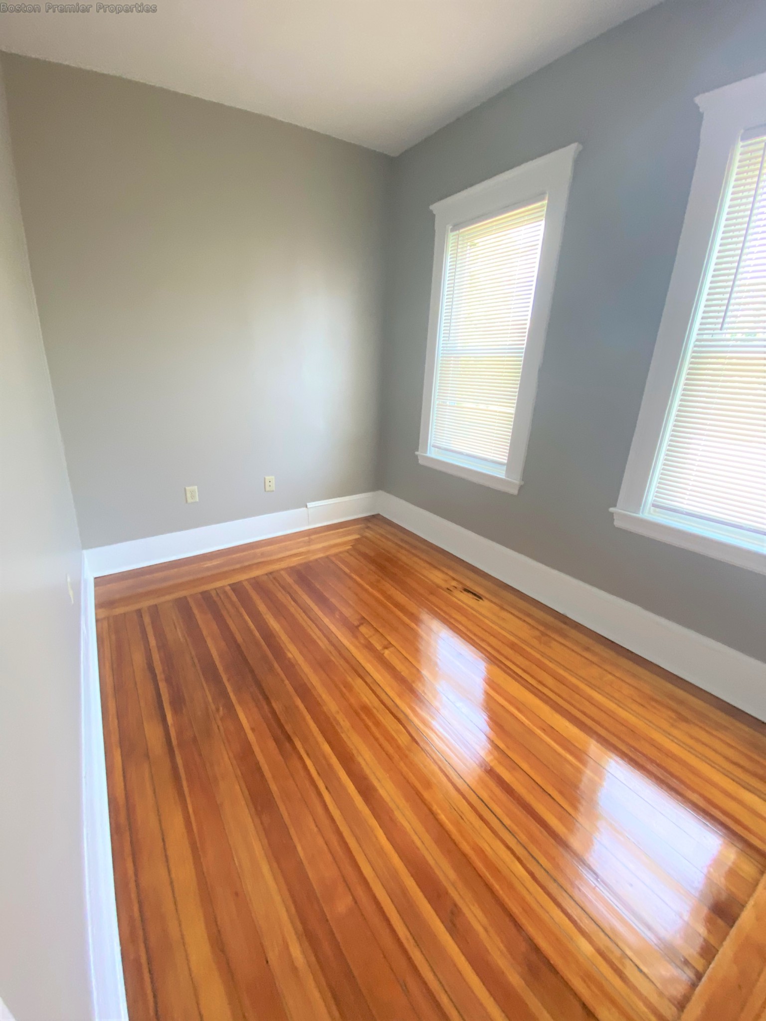 3 bed, 1 bath apartment for rent at 45 Grafton Unit 2, Quincy — photo 14 of 18