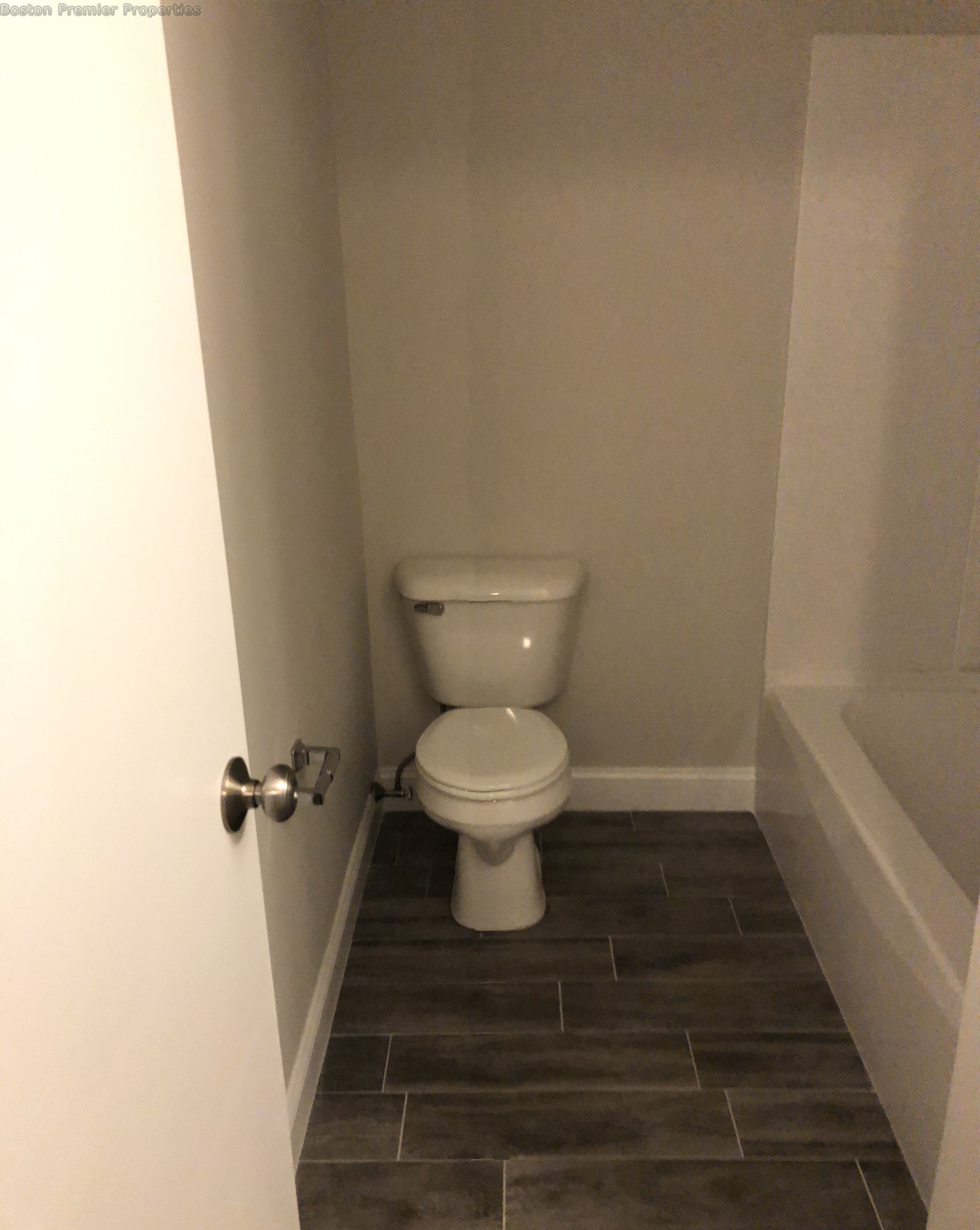 2 bed, 2 bath apartment for rent at 52 South Walnut St Unit 2, Quincy — photo 25 of 28